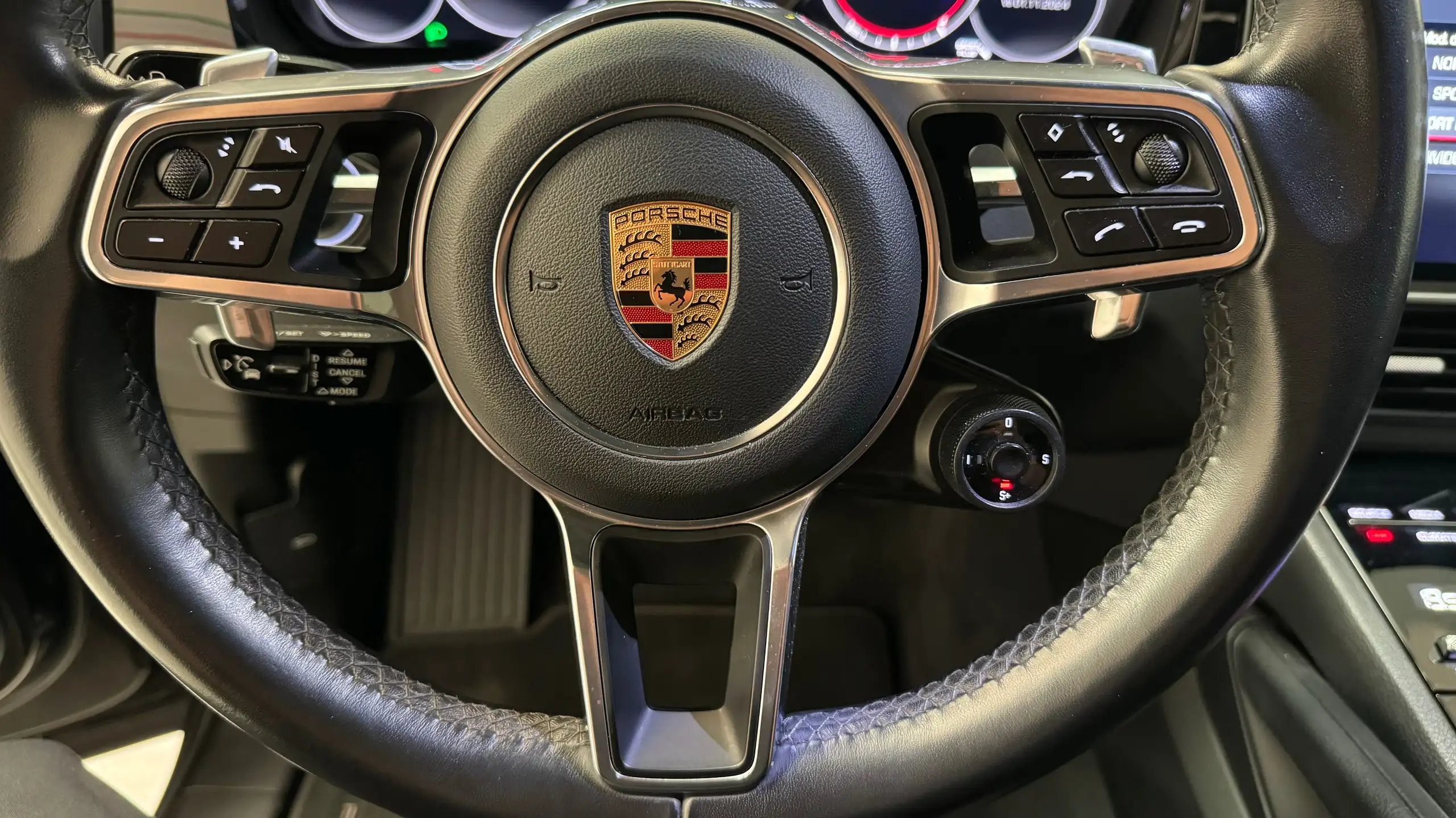 Porsche - Cayenne