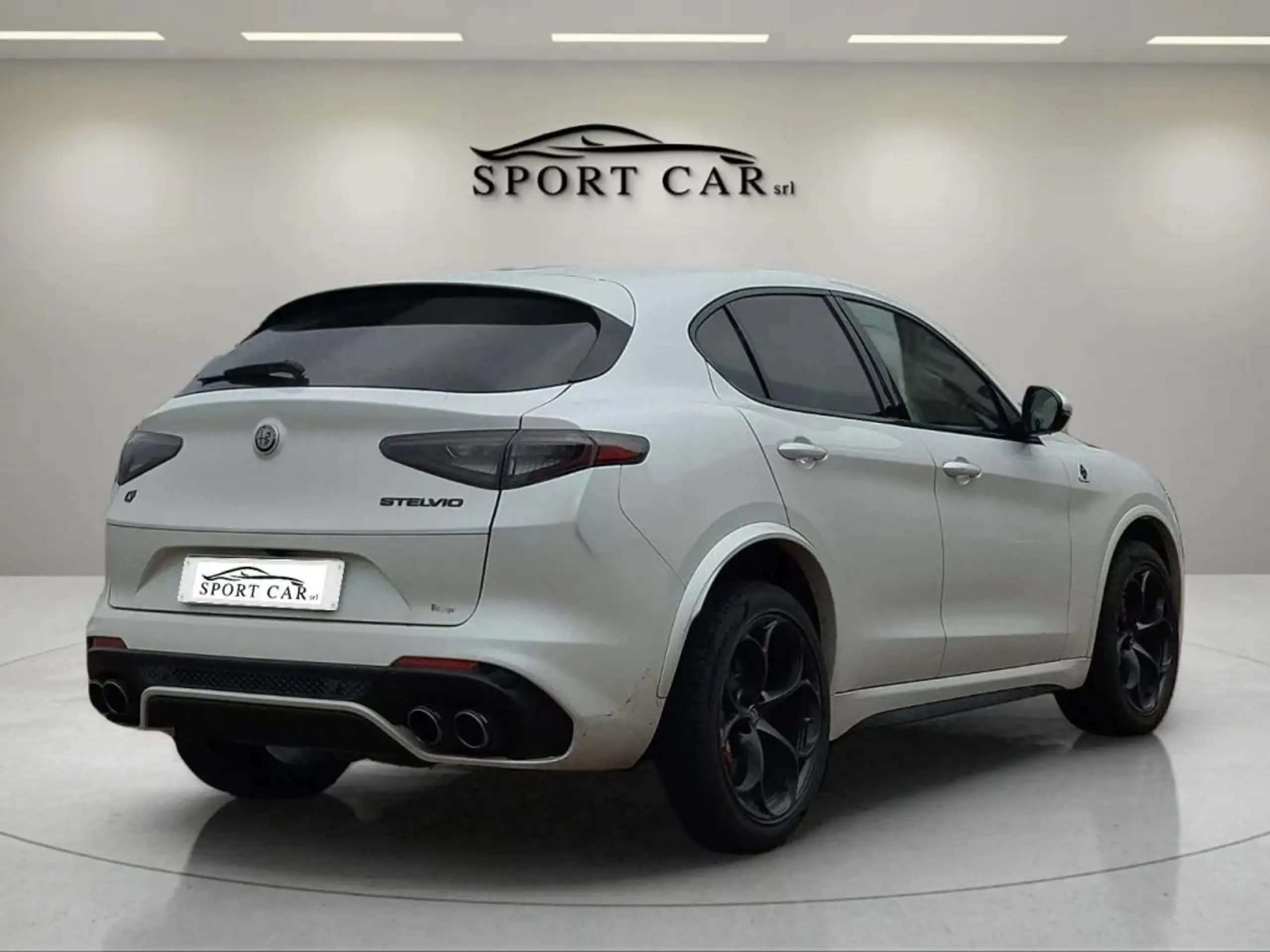 Alfa Romeo - Stelvio