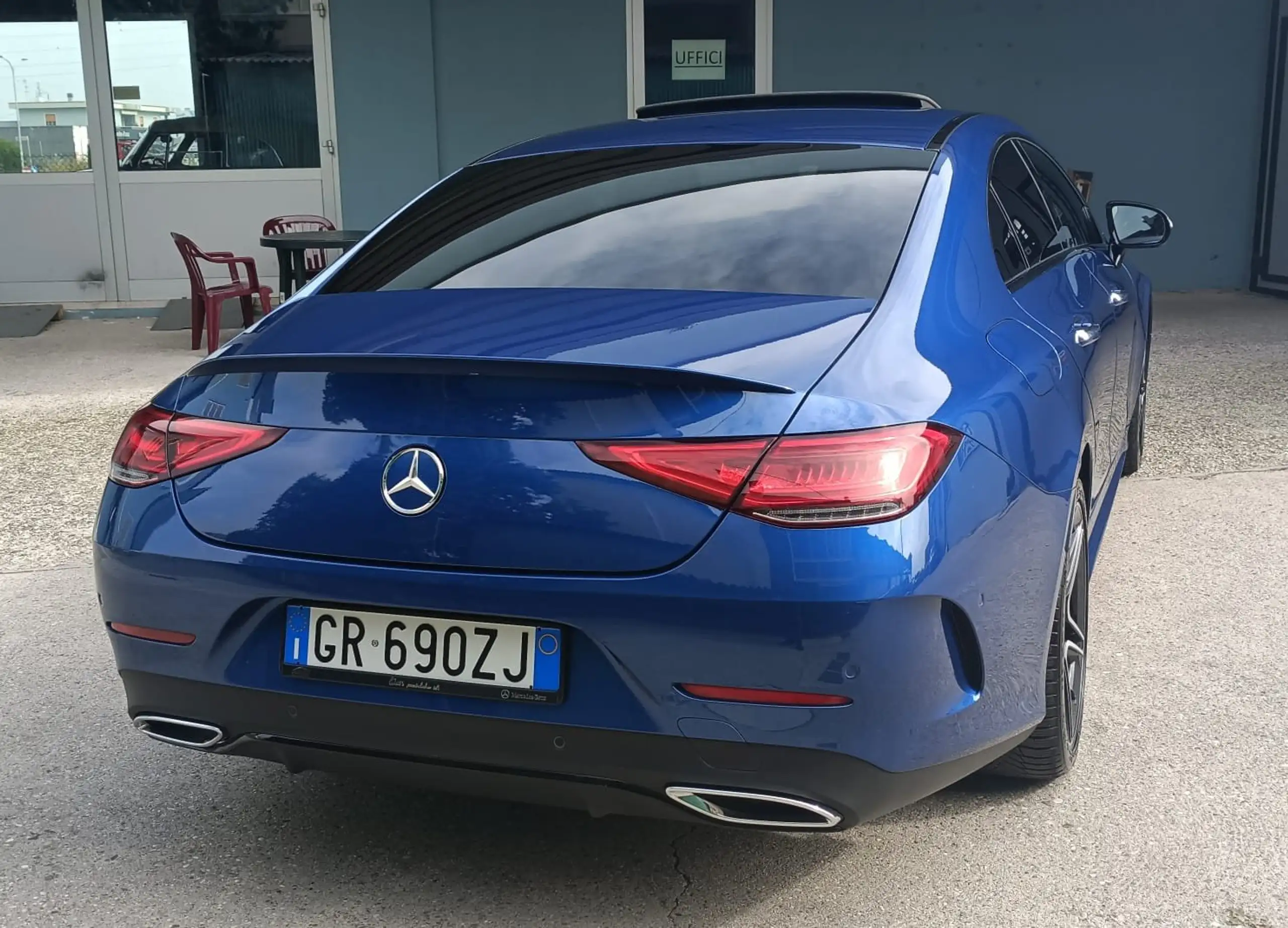 Mercedes-Benz - CLS 300