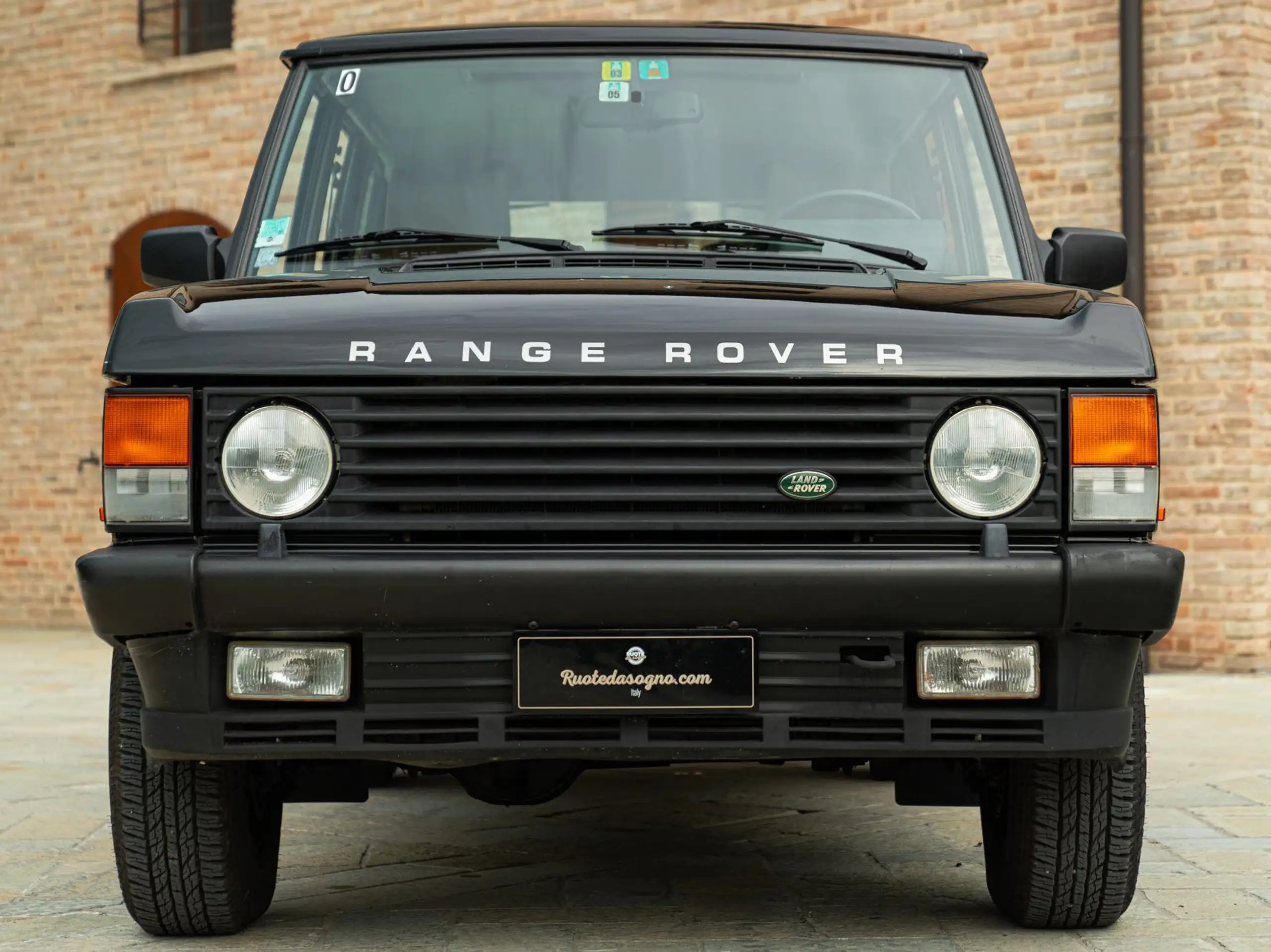 Land Rover - Range Rover