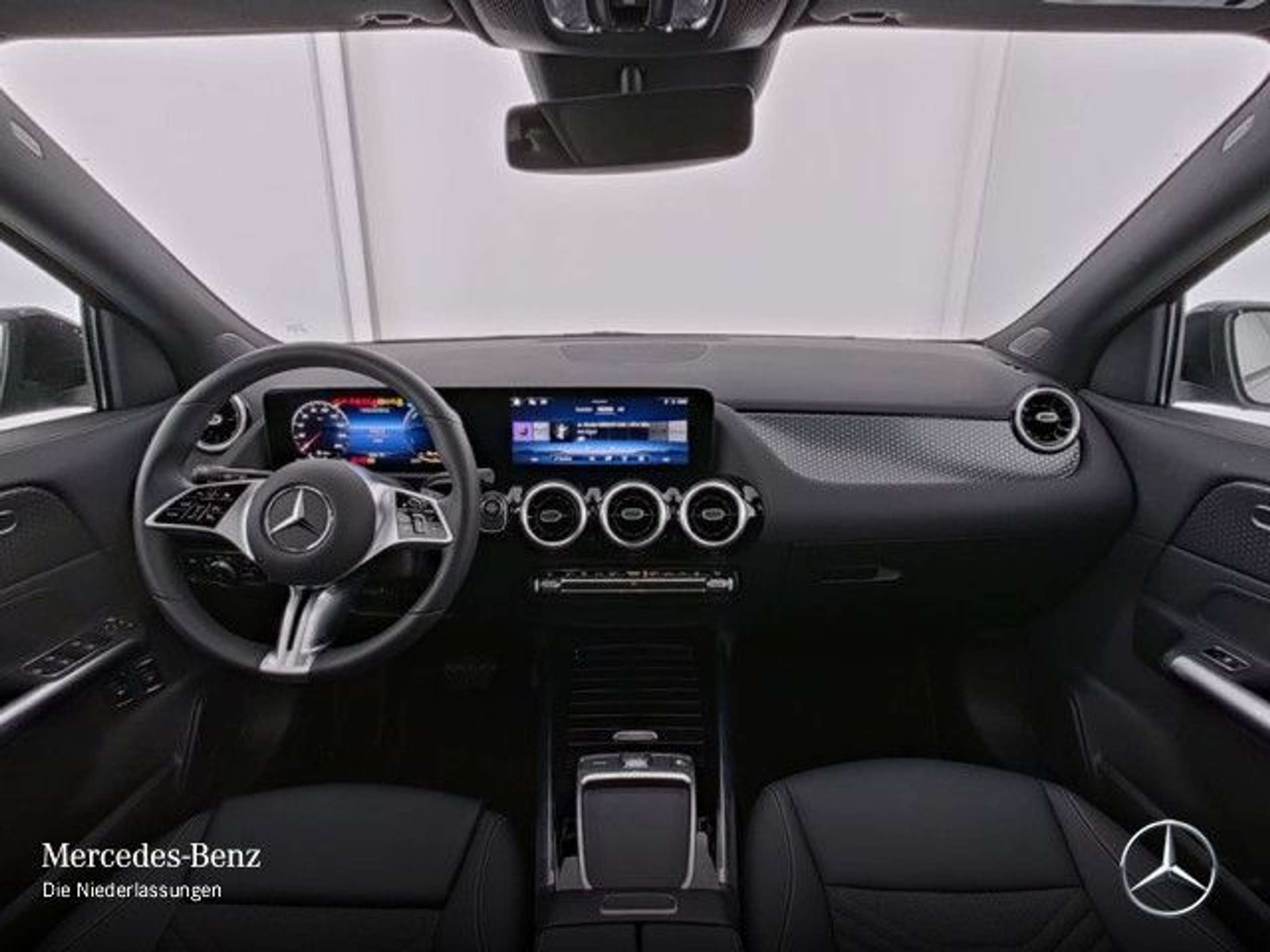 Mercedes-Benz - GLA 250