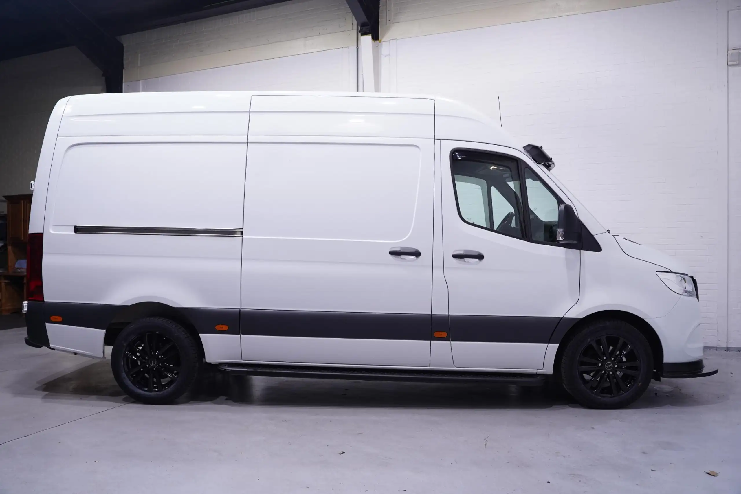 Mercedes-Benz - Sprinter