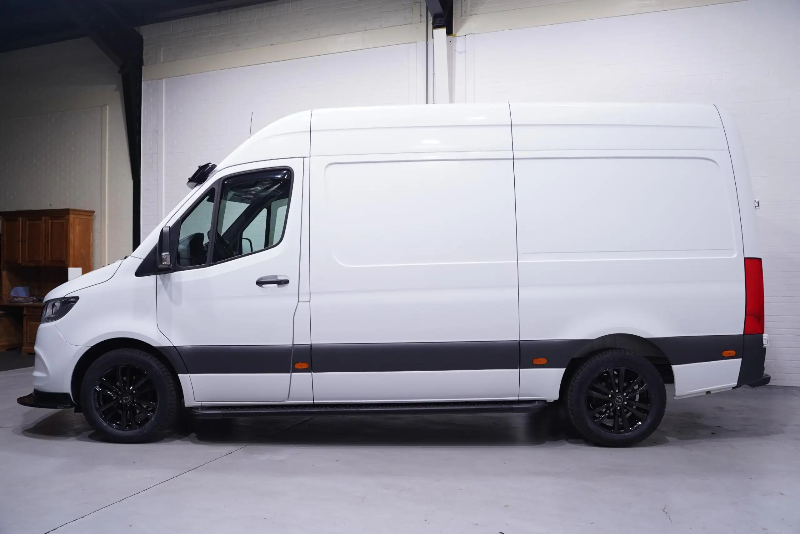 Mercedes-Benz - Sprinter