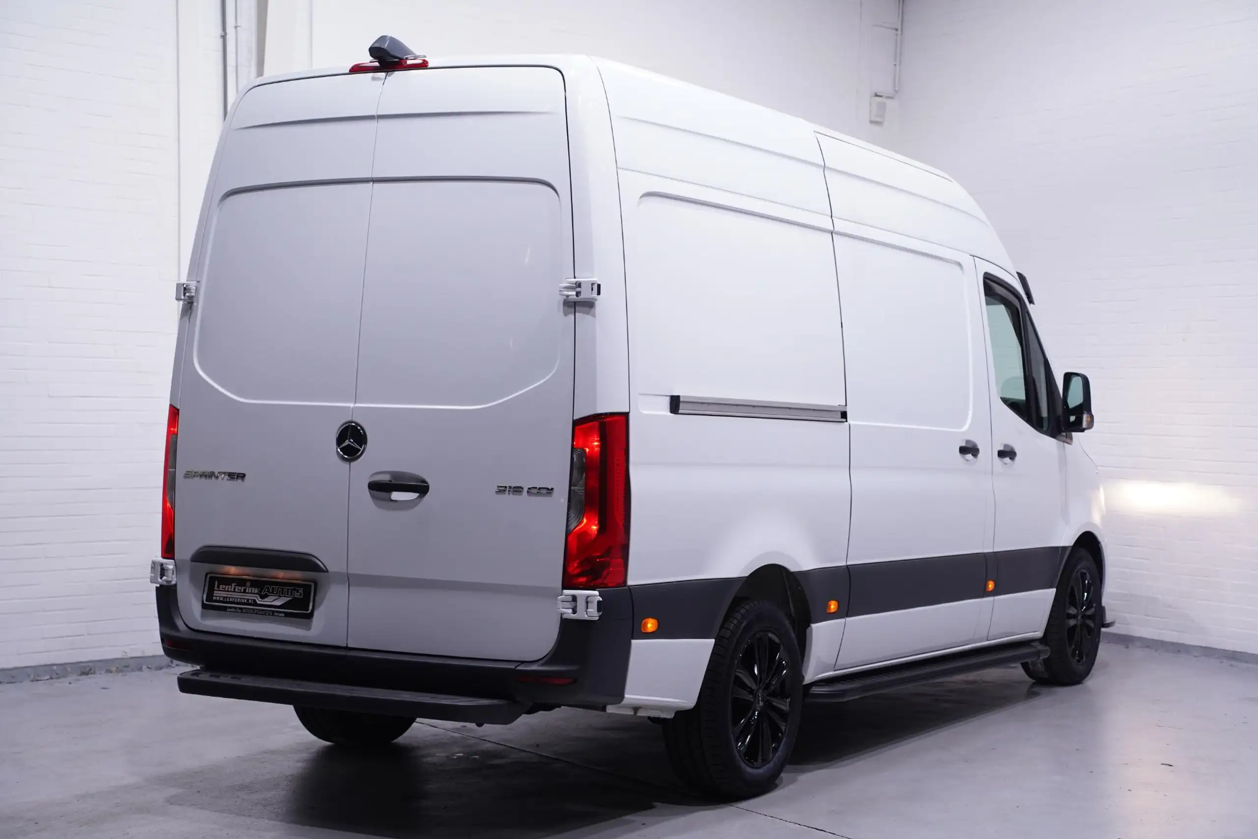 Mercedes-Benz - Sprinter