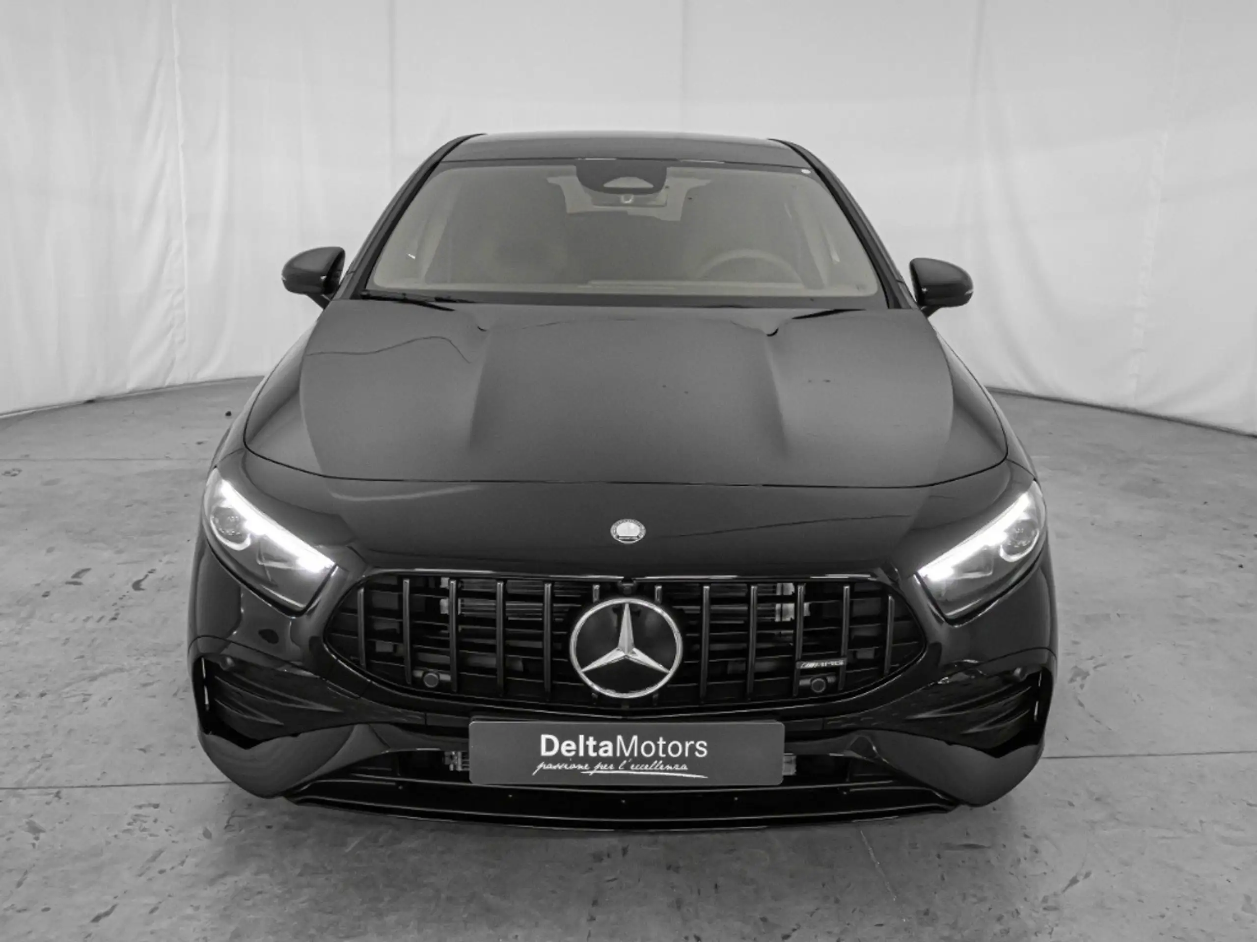 Mercedes-Benz - A 35 AMG