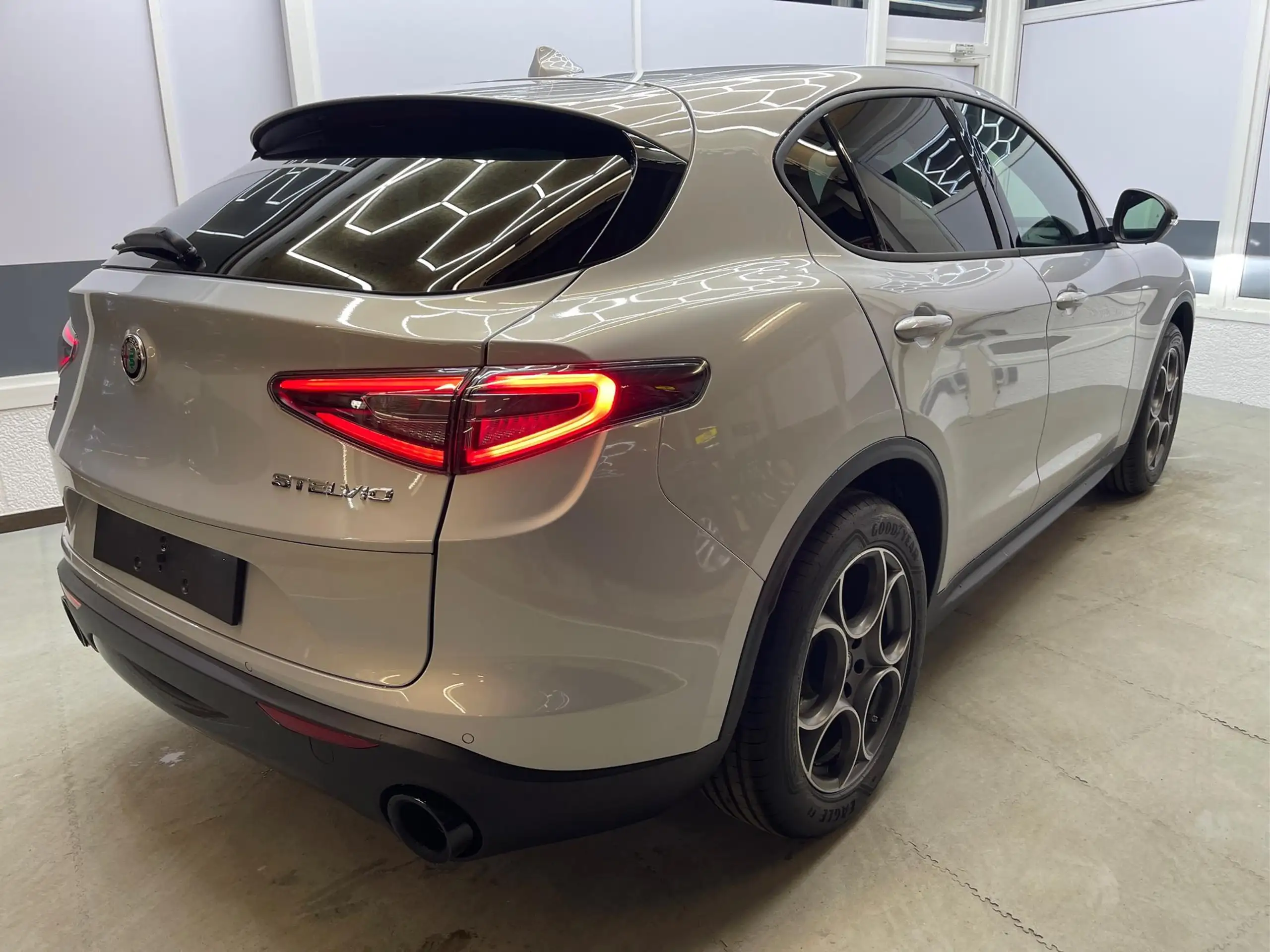 Alfa Romeo - Stelvio