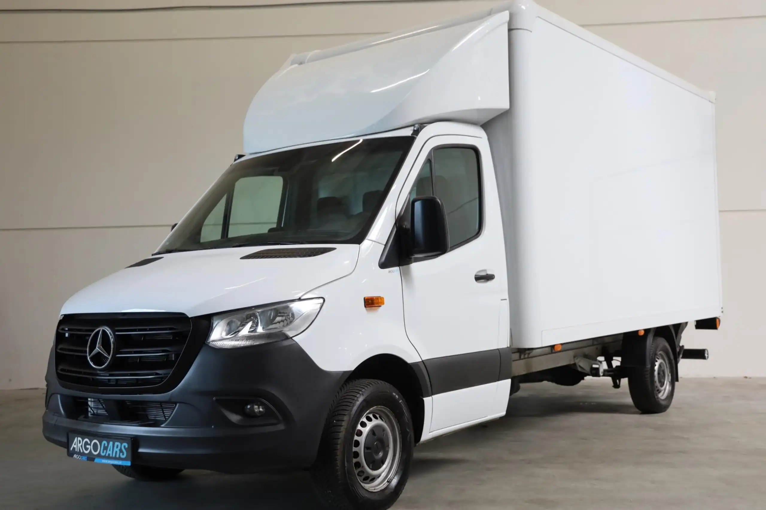 Mercedes-Benz - Sprinter