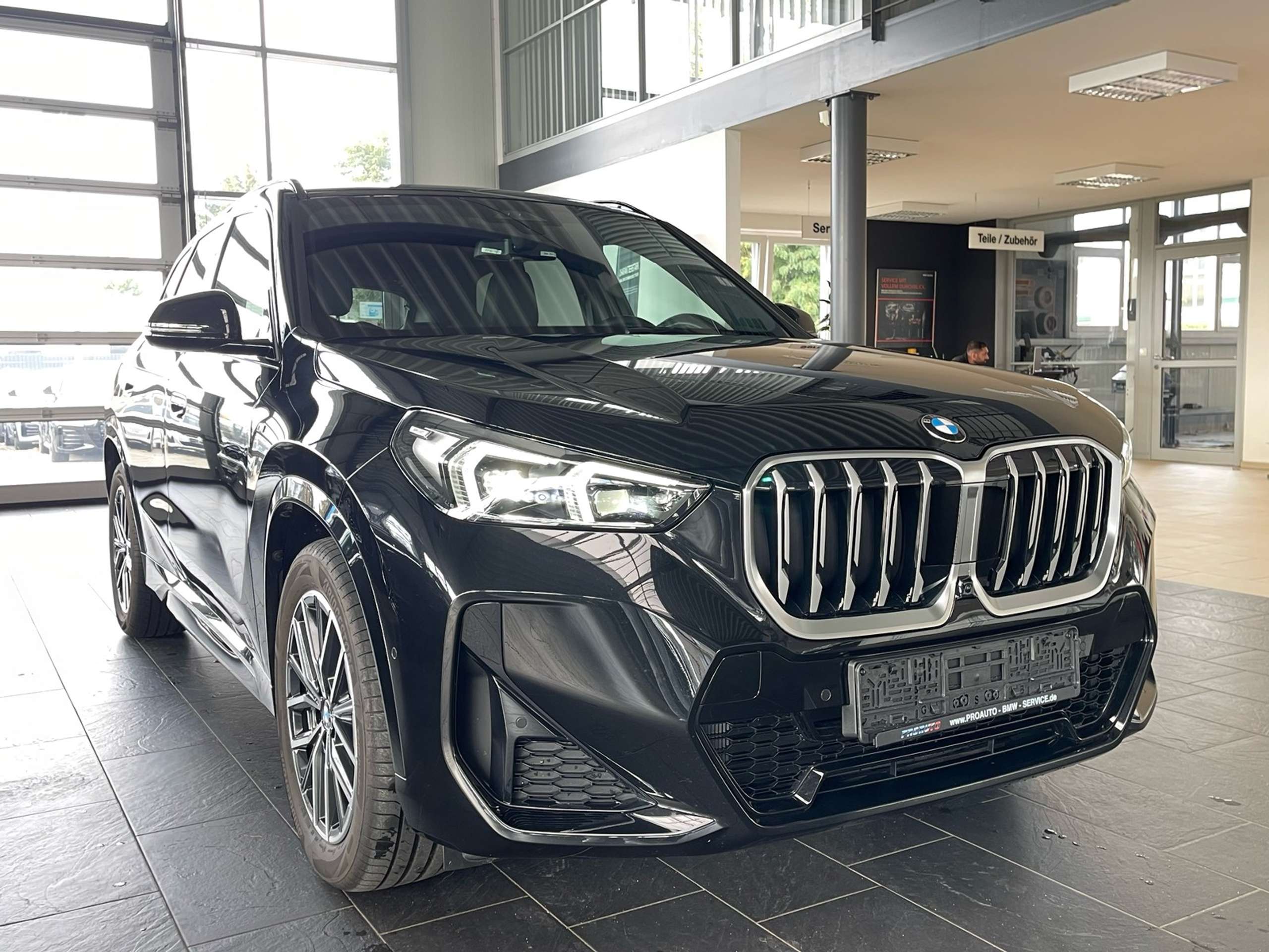 BMW - X1