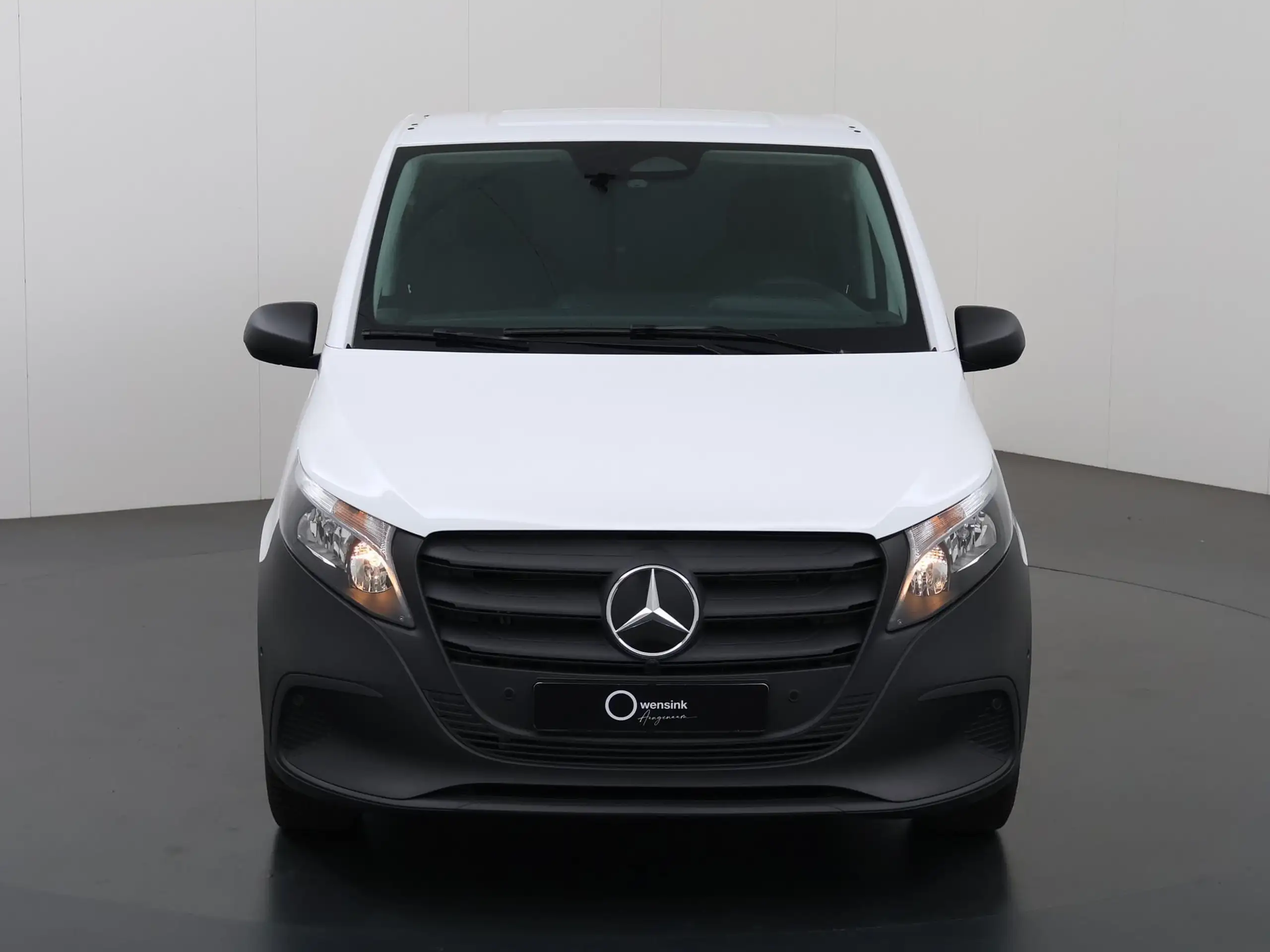 Mercedes-Benz - Vito