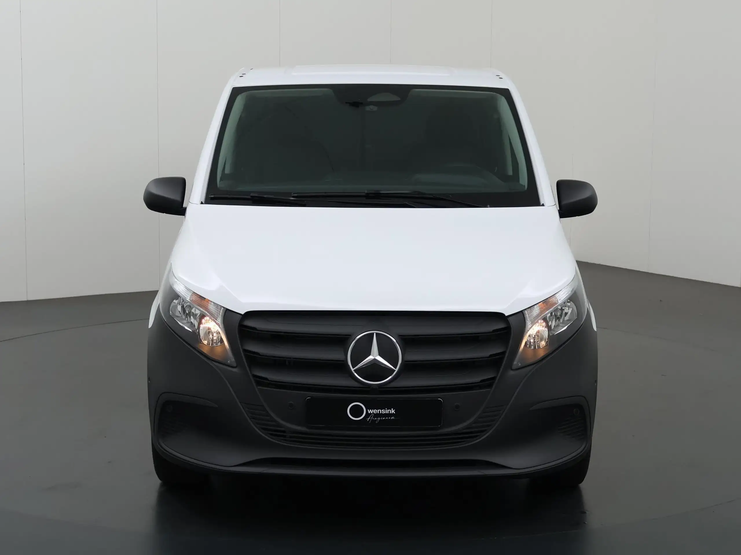 Mercedes-Benz - Vito