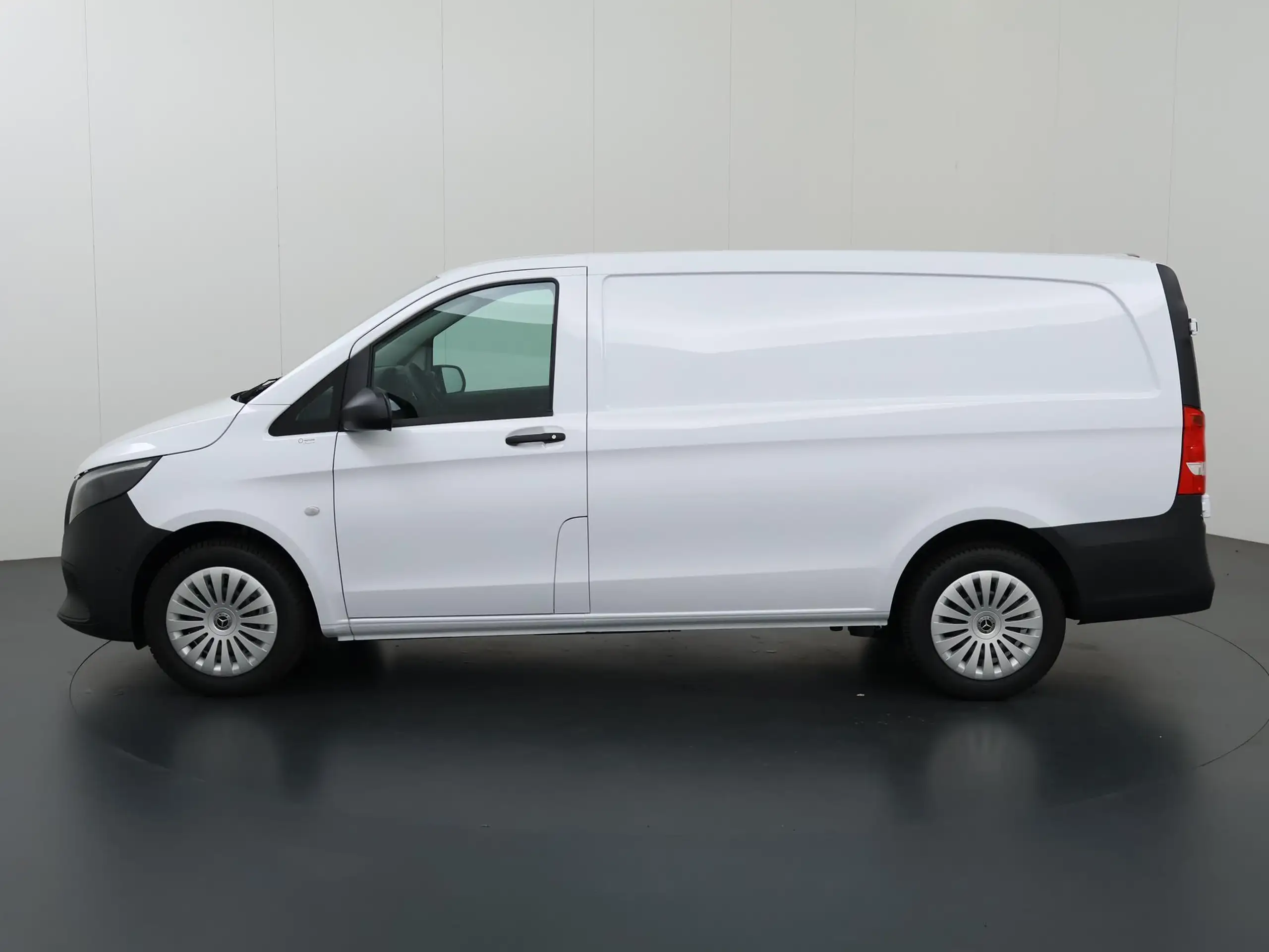 Mercedes-Benz - Vito