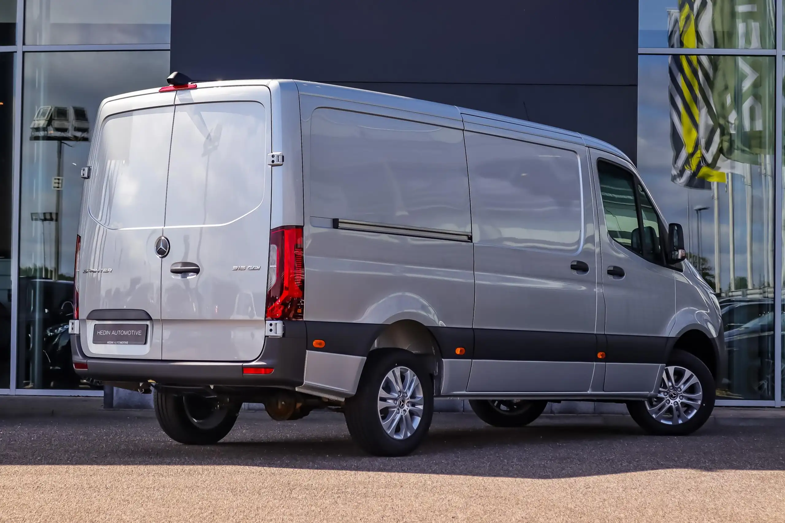 Mercedes-Benz - Sprinter