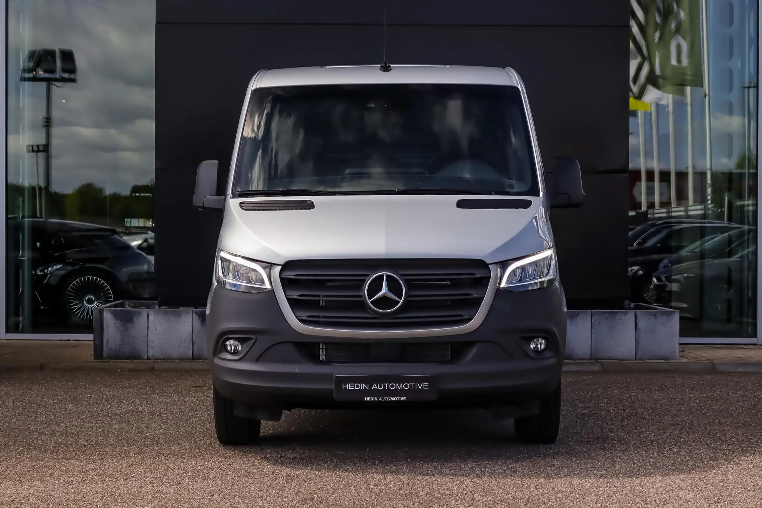 Mercedes-Benz - Sprinter