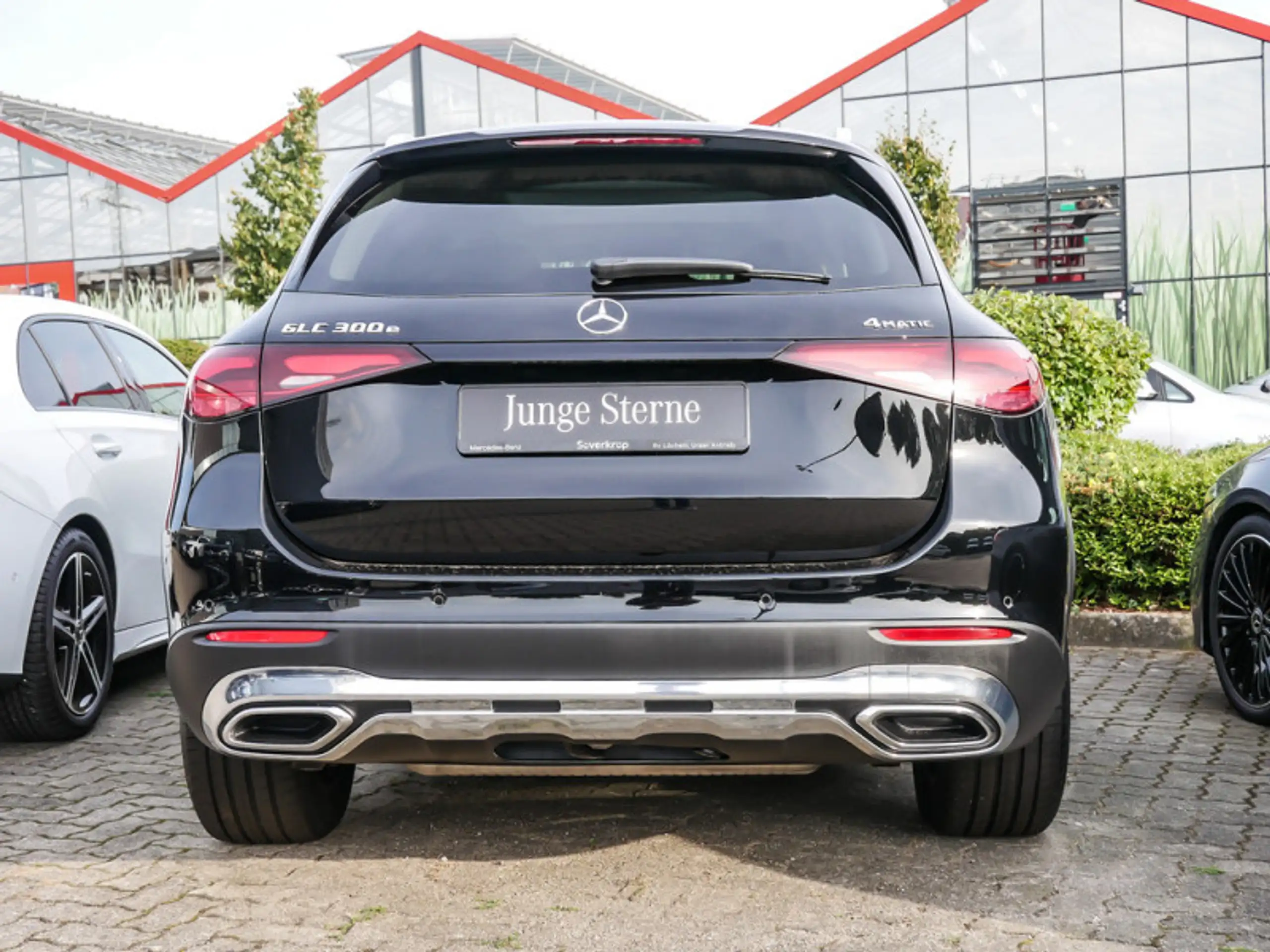 Mercedes-Benz - GLC 300