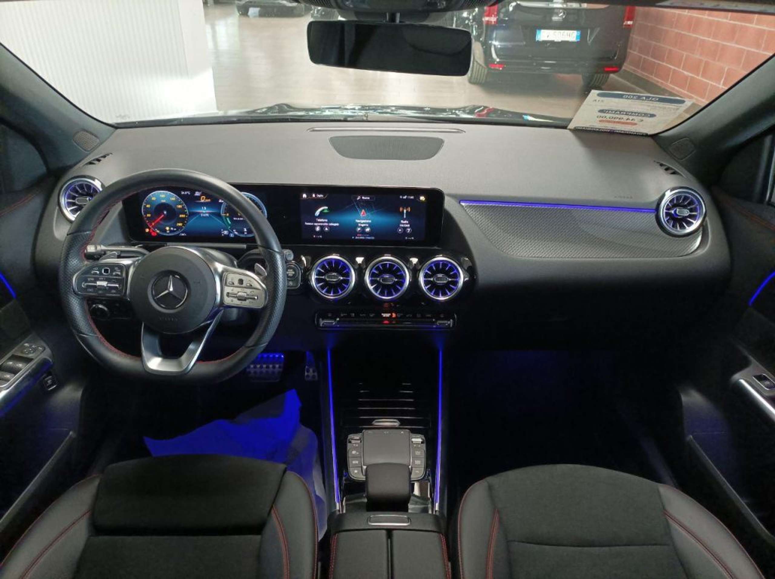 Mercedes-Benz - GLA 200