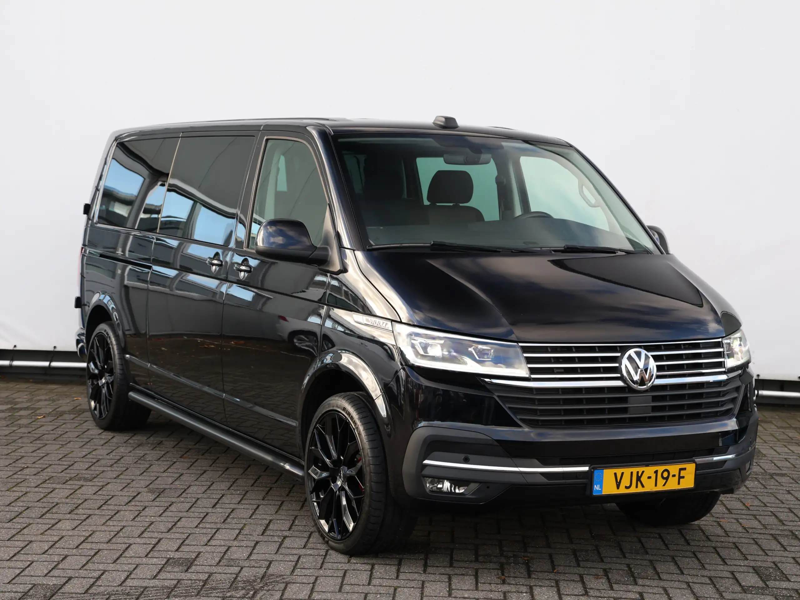 Volkswagen - T6.1 Transporter