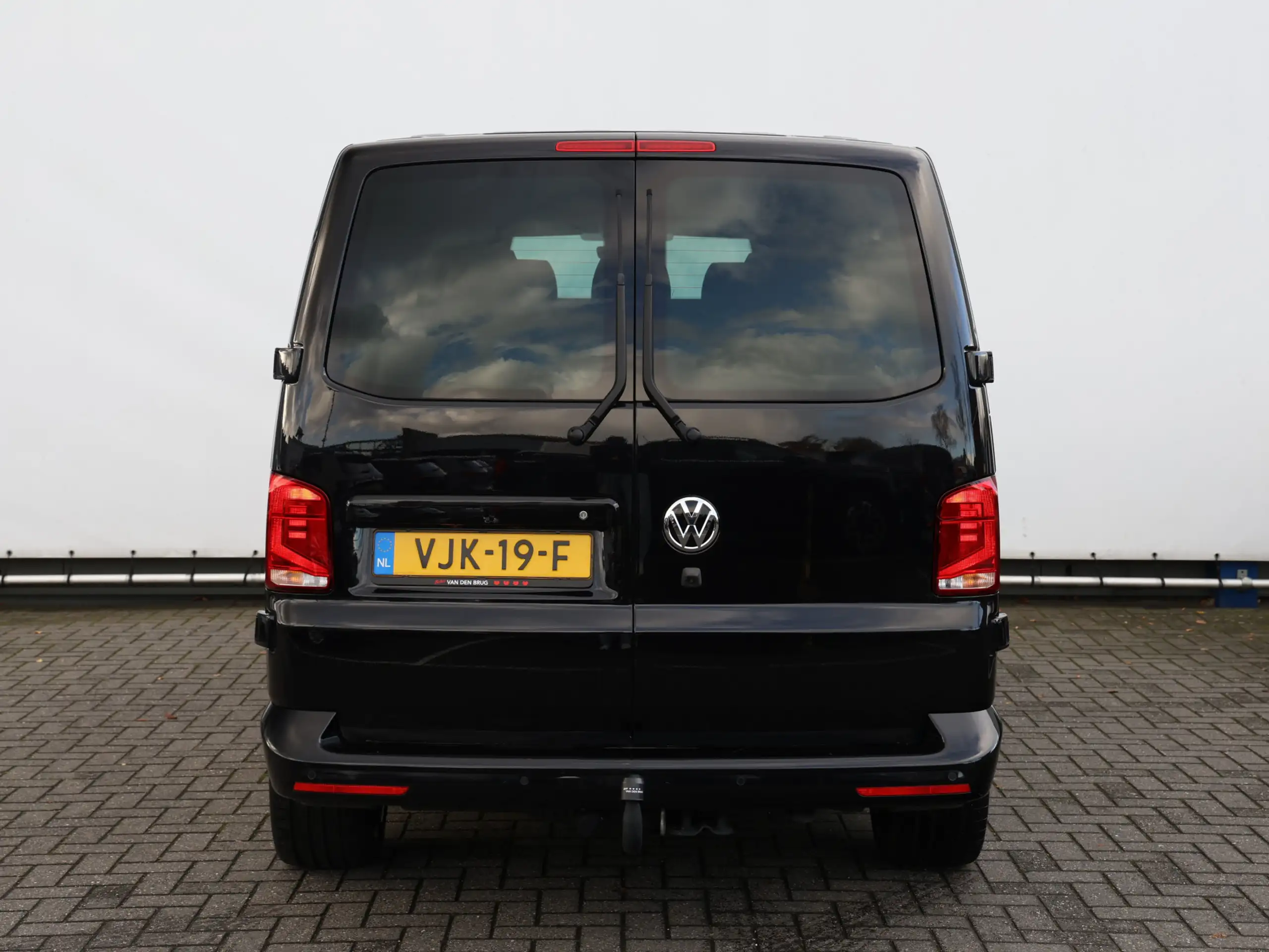 Volkswagen - T6.1 Transporter