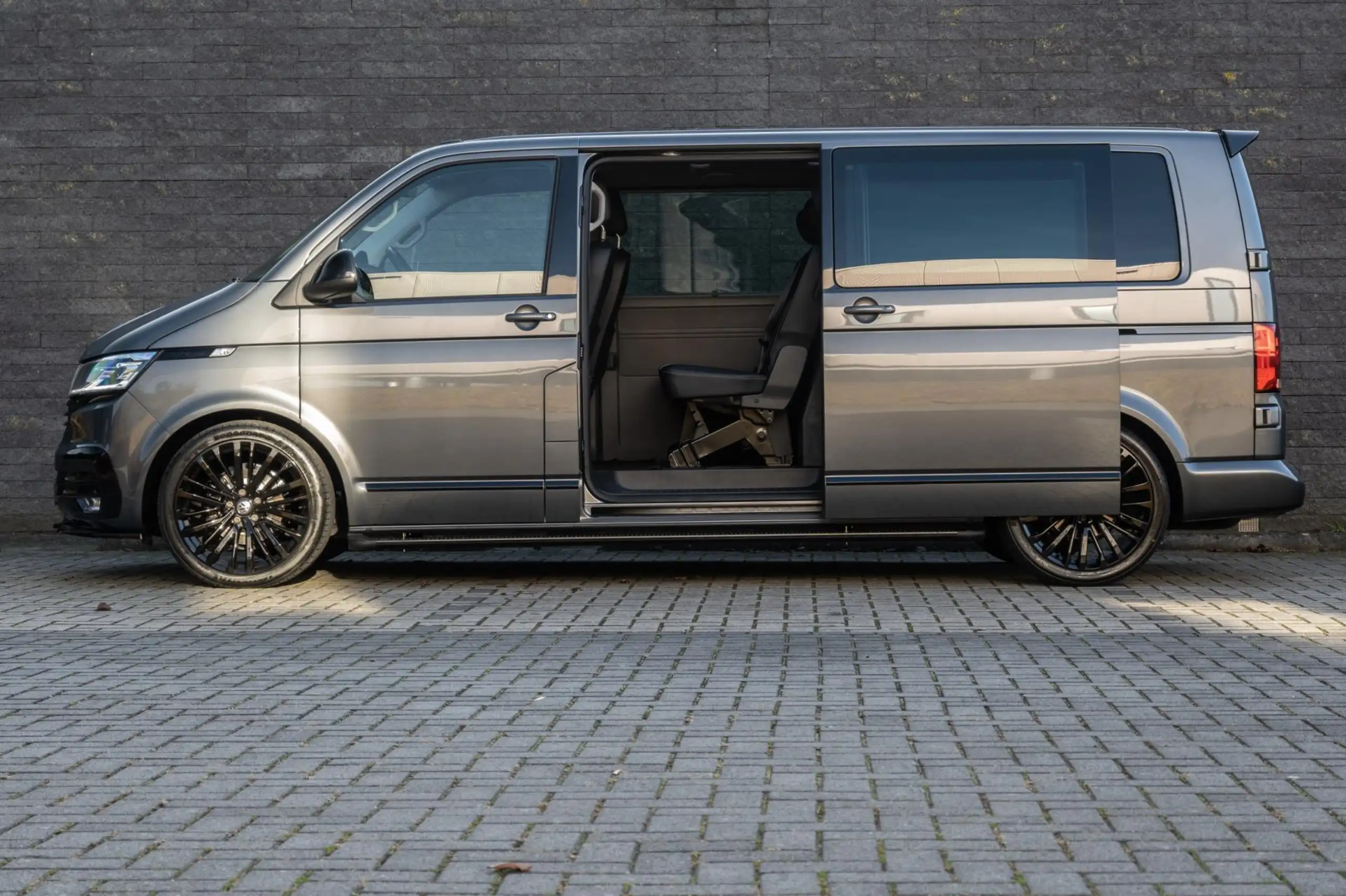 Volkswagen - Transporter