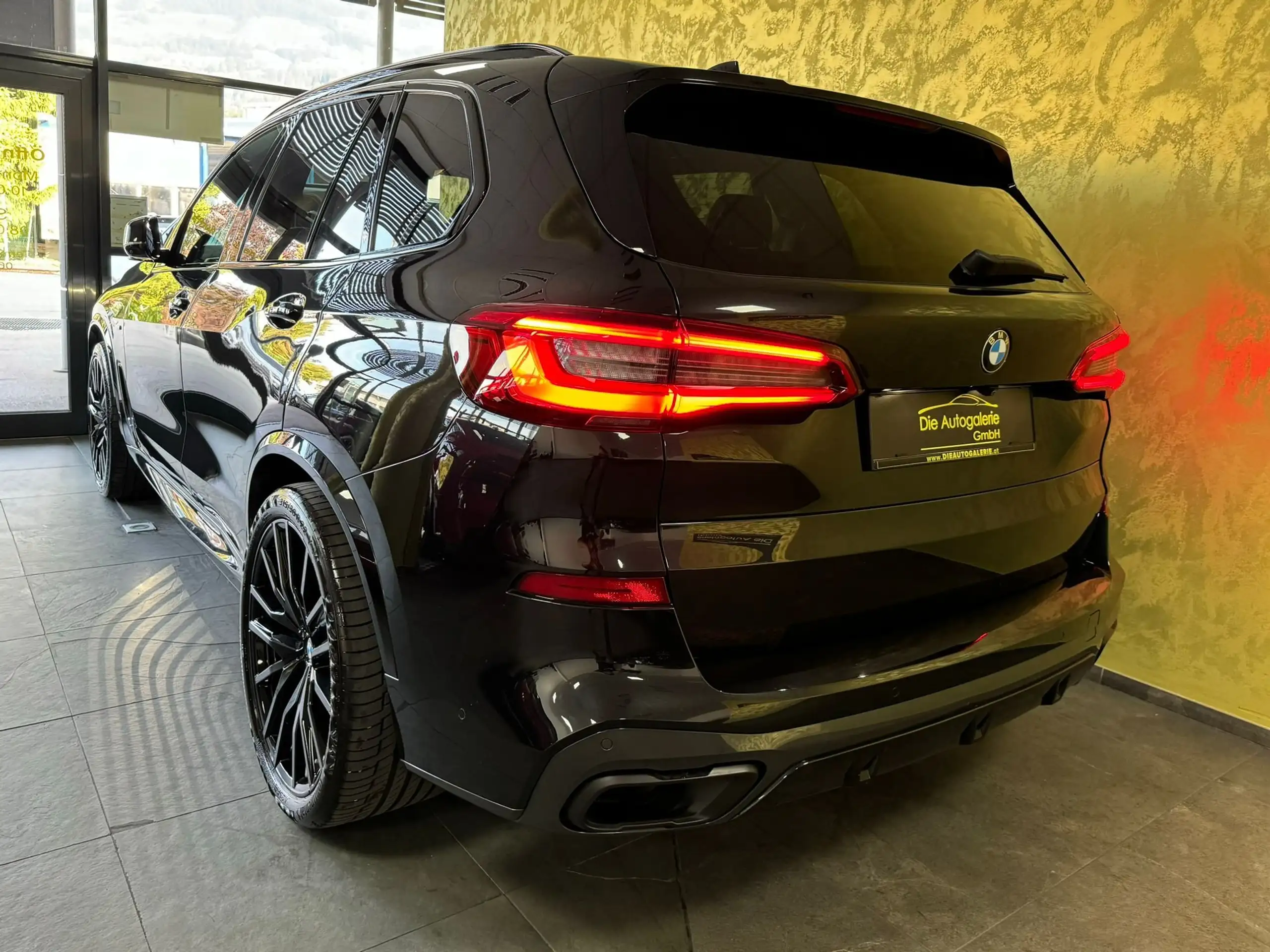 BMW - X5