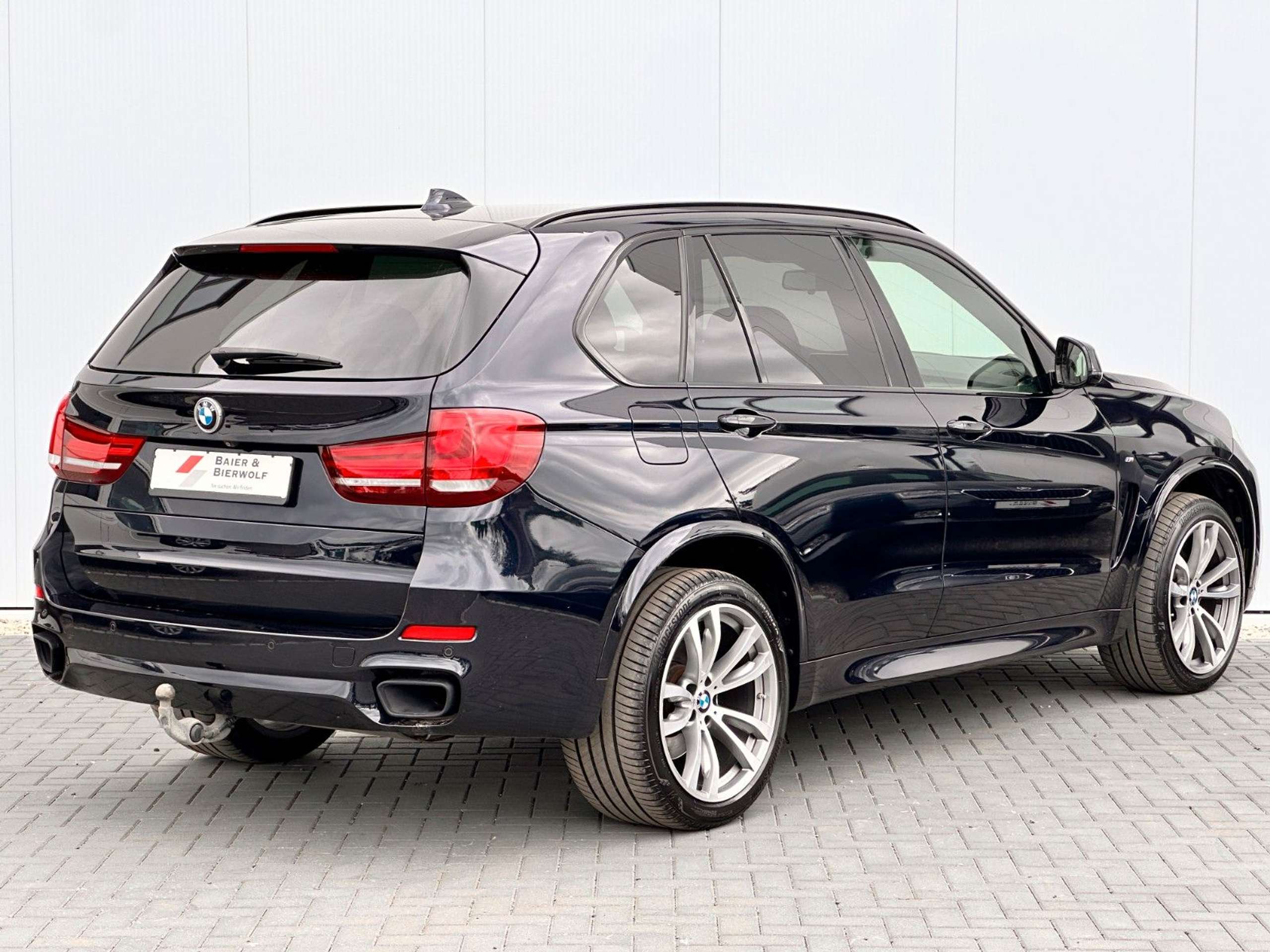 BMW - X5