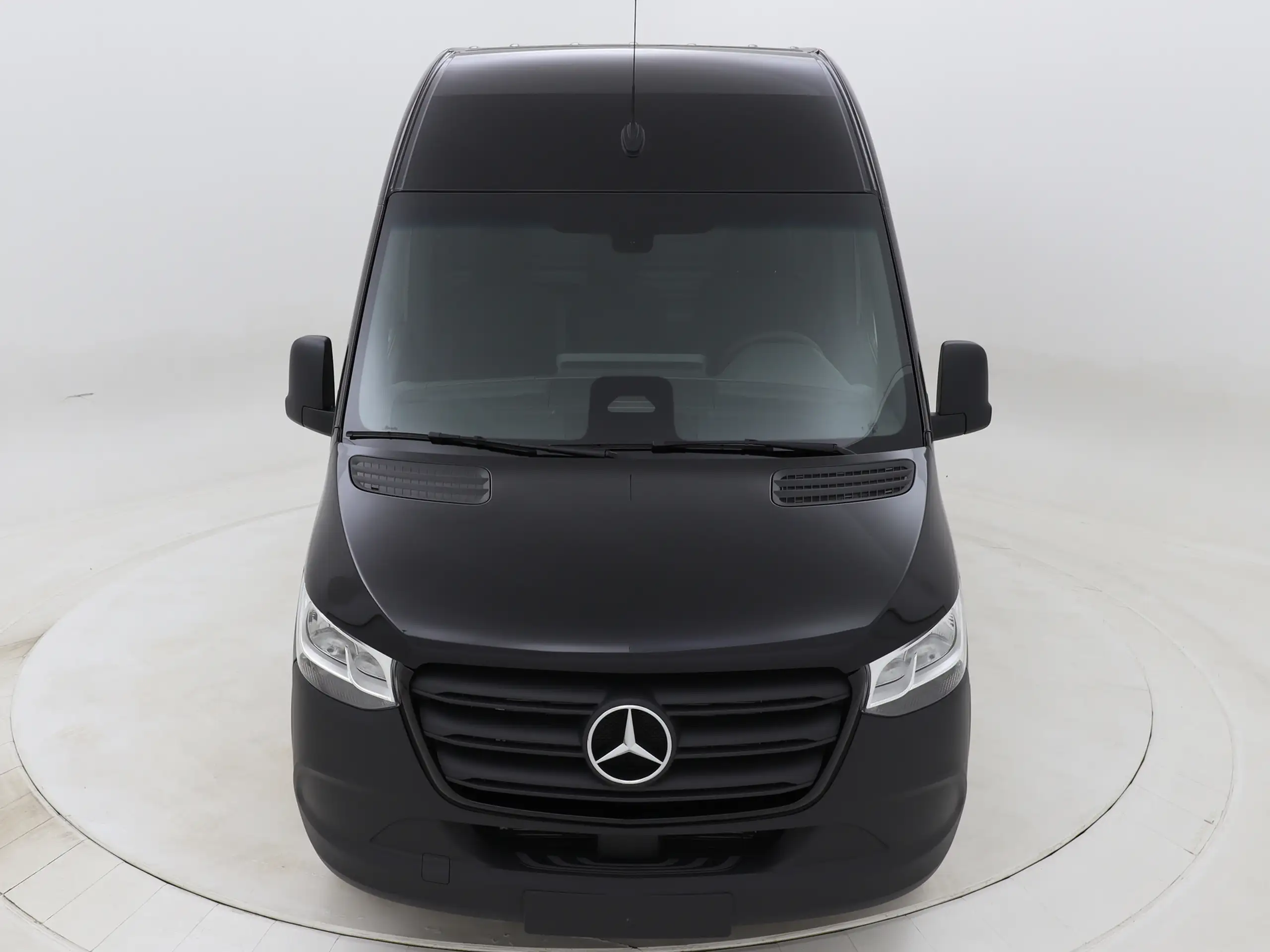 Mercedes-Benz - Sprinter