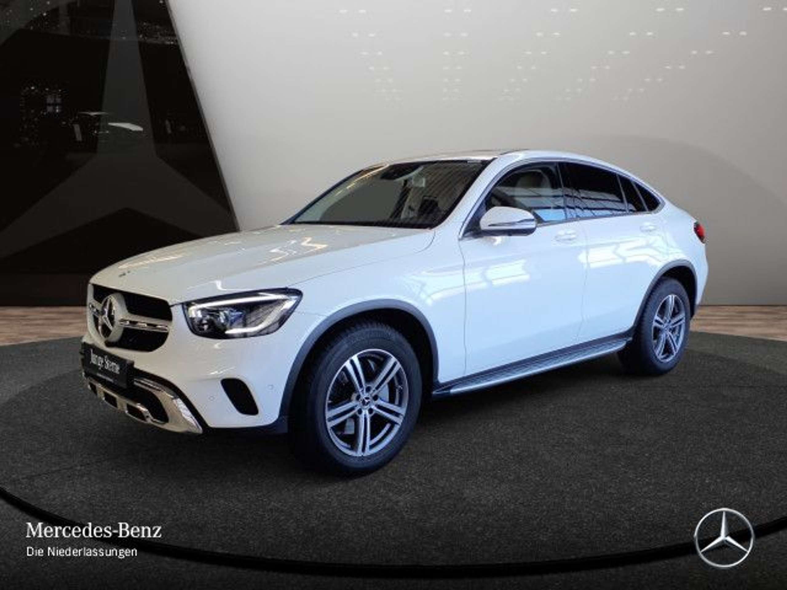 Mercedes-Benz - GLC 200