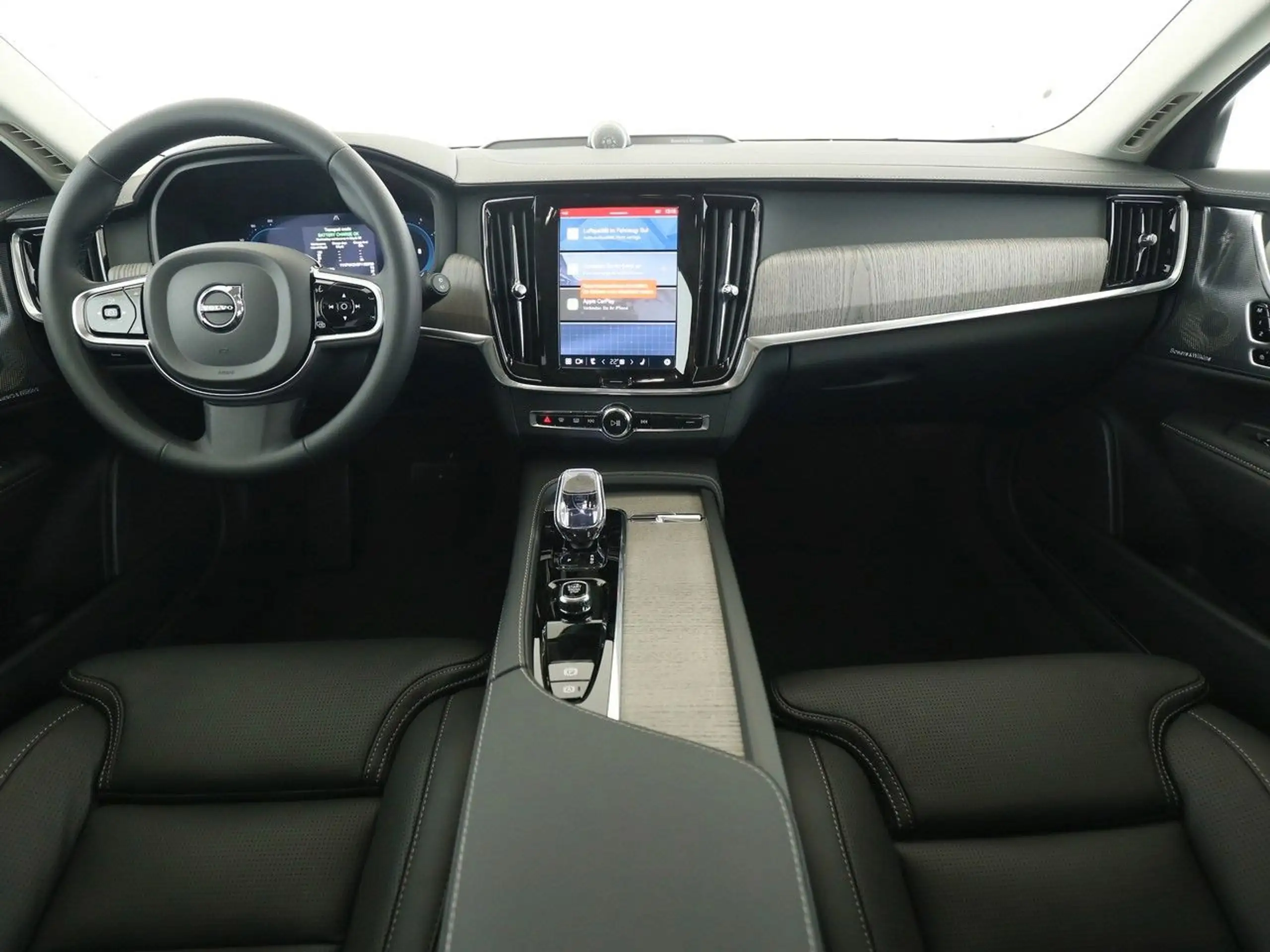 Volvo - V90