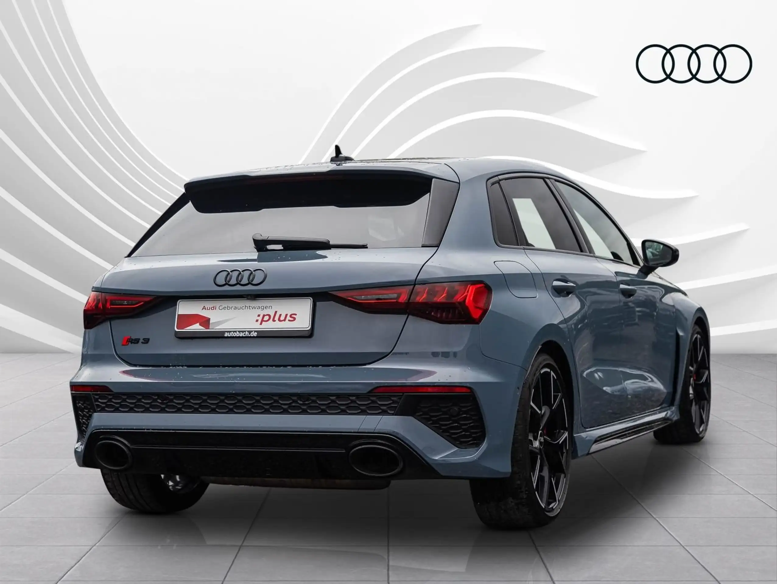 Audi - RS3