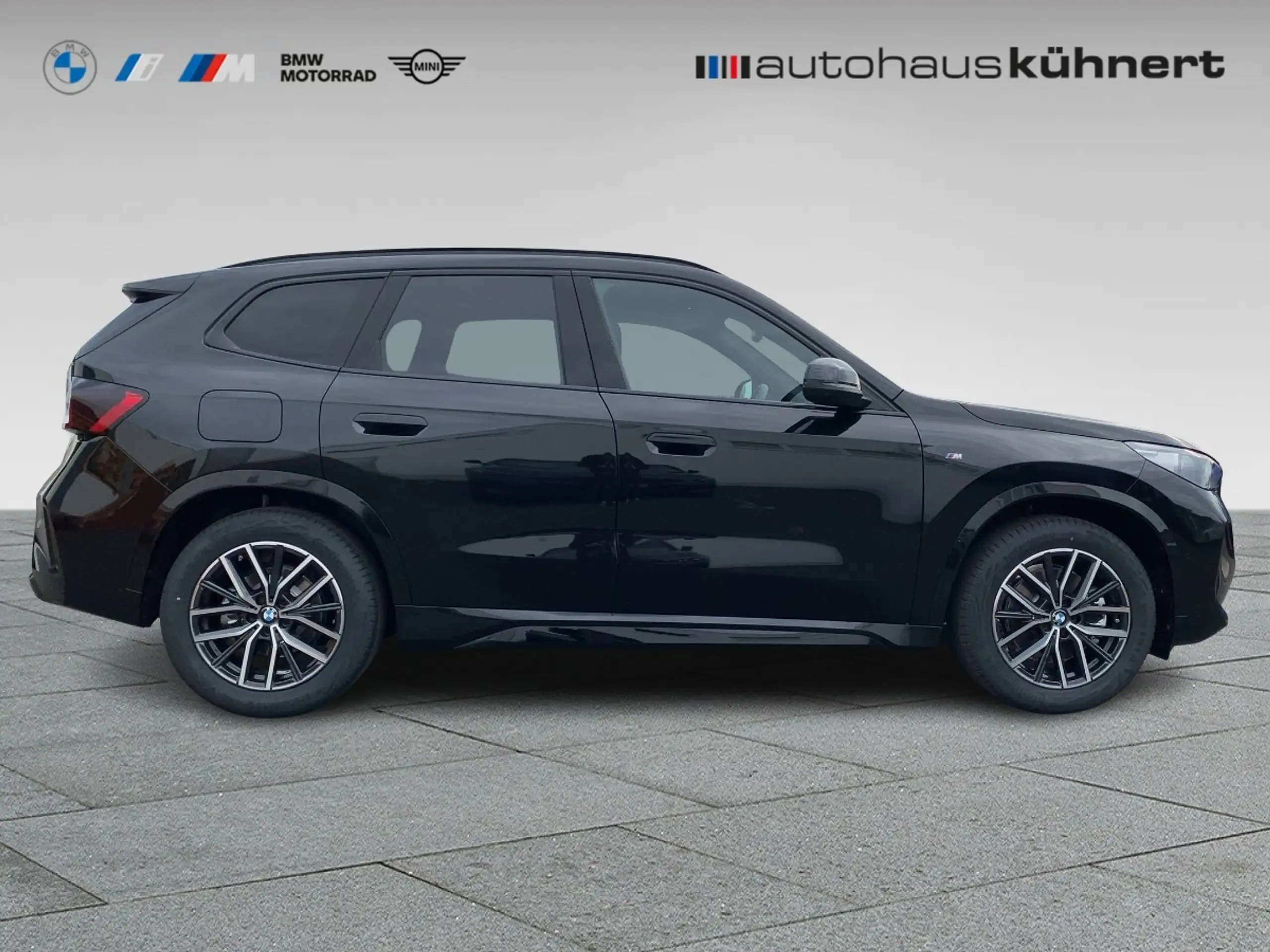 BMW - X1