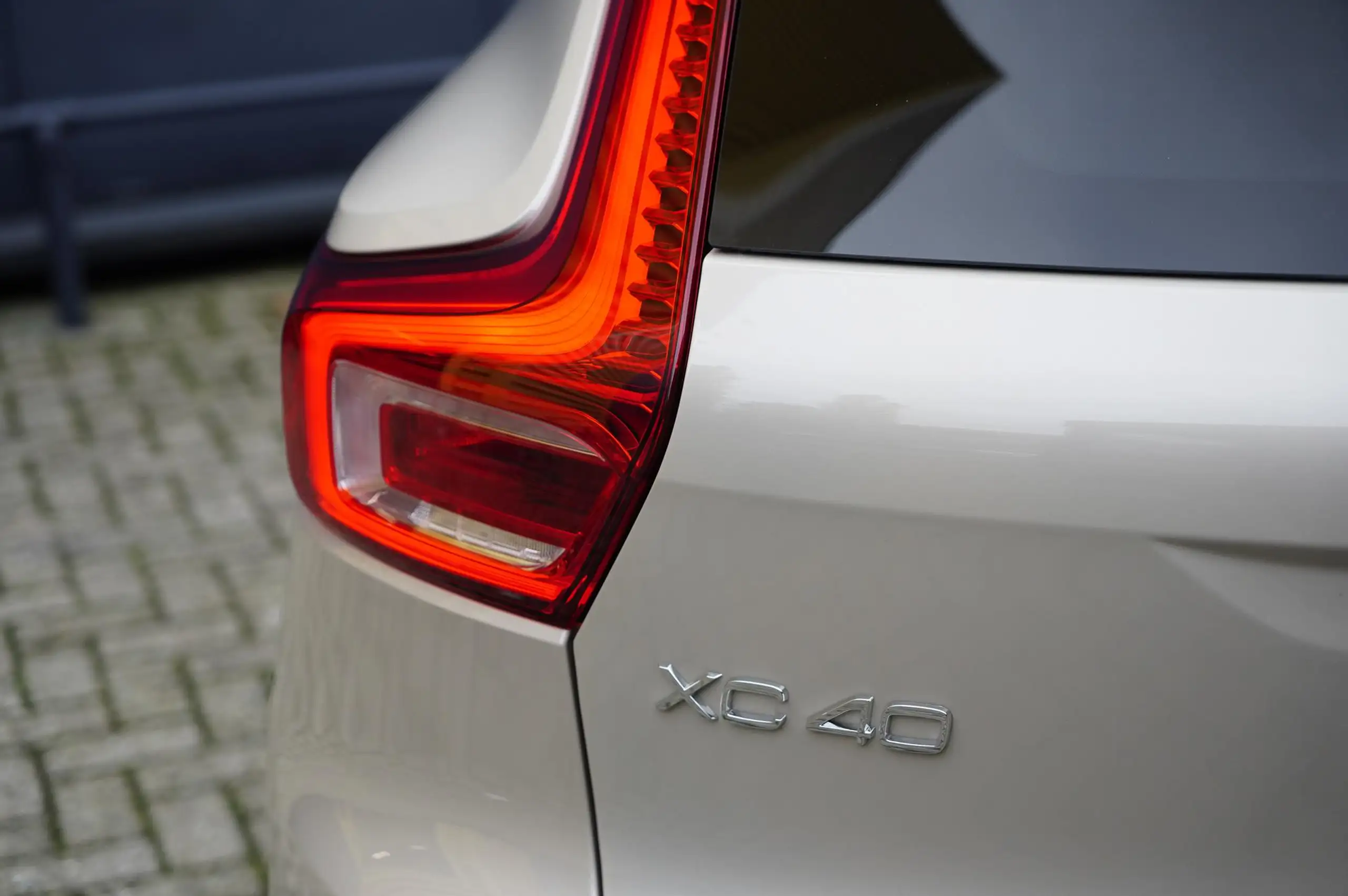 Volvo - XC40