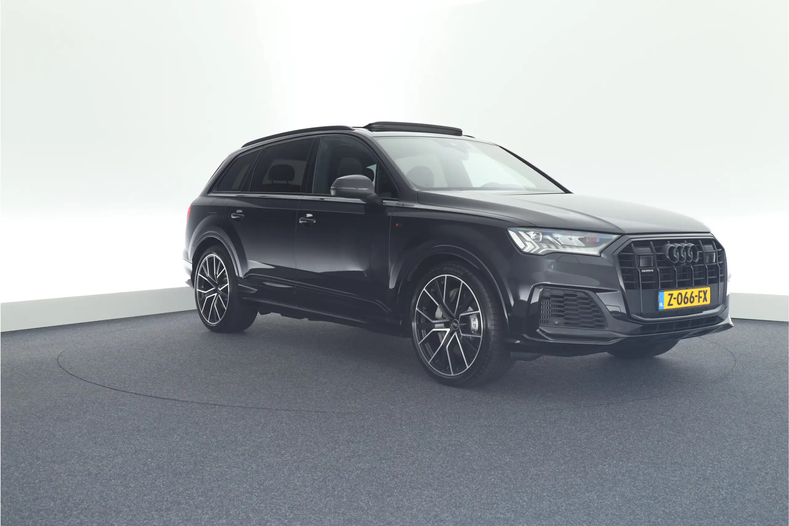 Audi - Q7