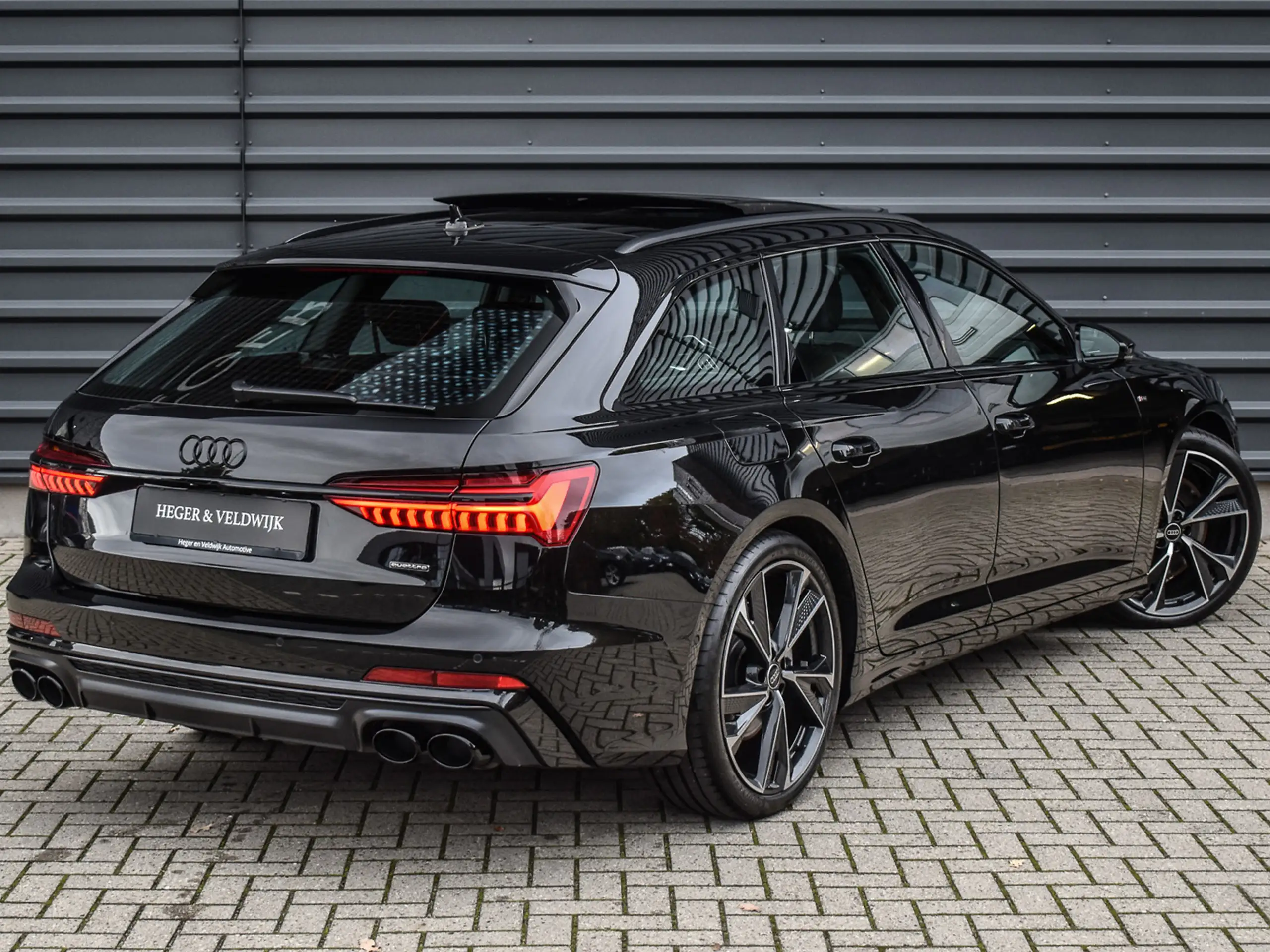 Audi - A6