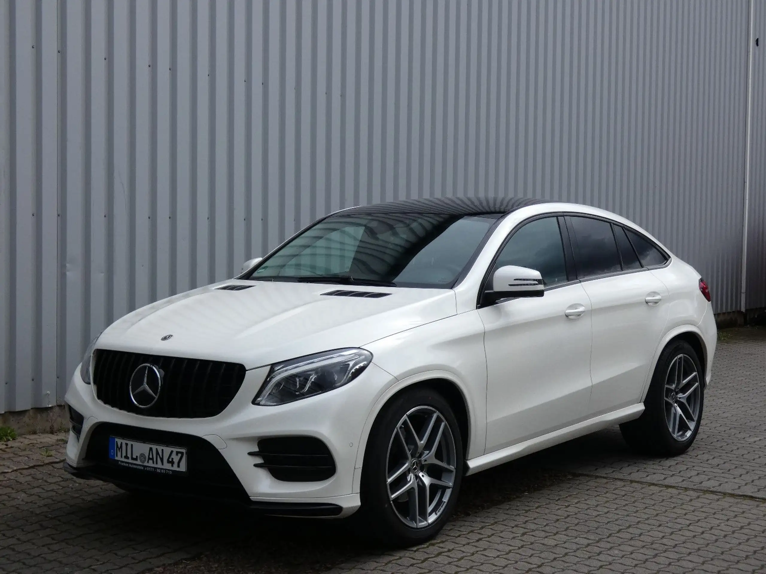 Mercedes-Benz - GLE 350