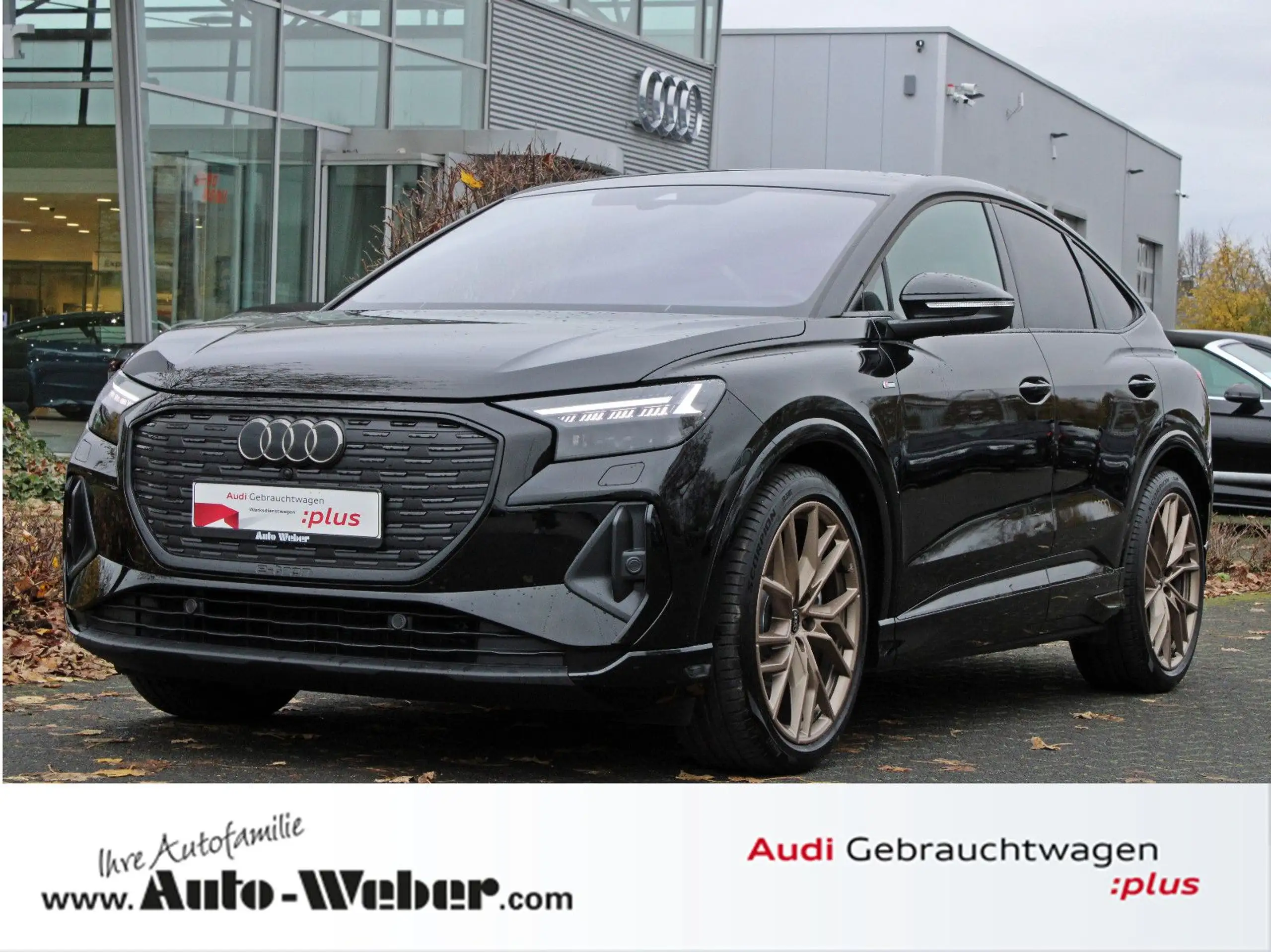 Audi - Q4 e-tron