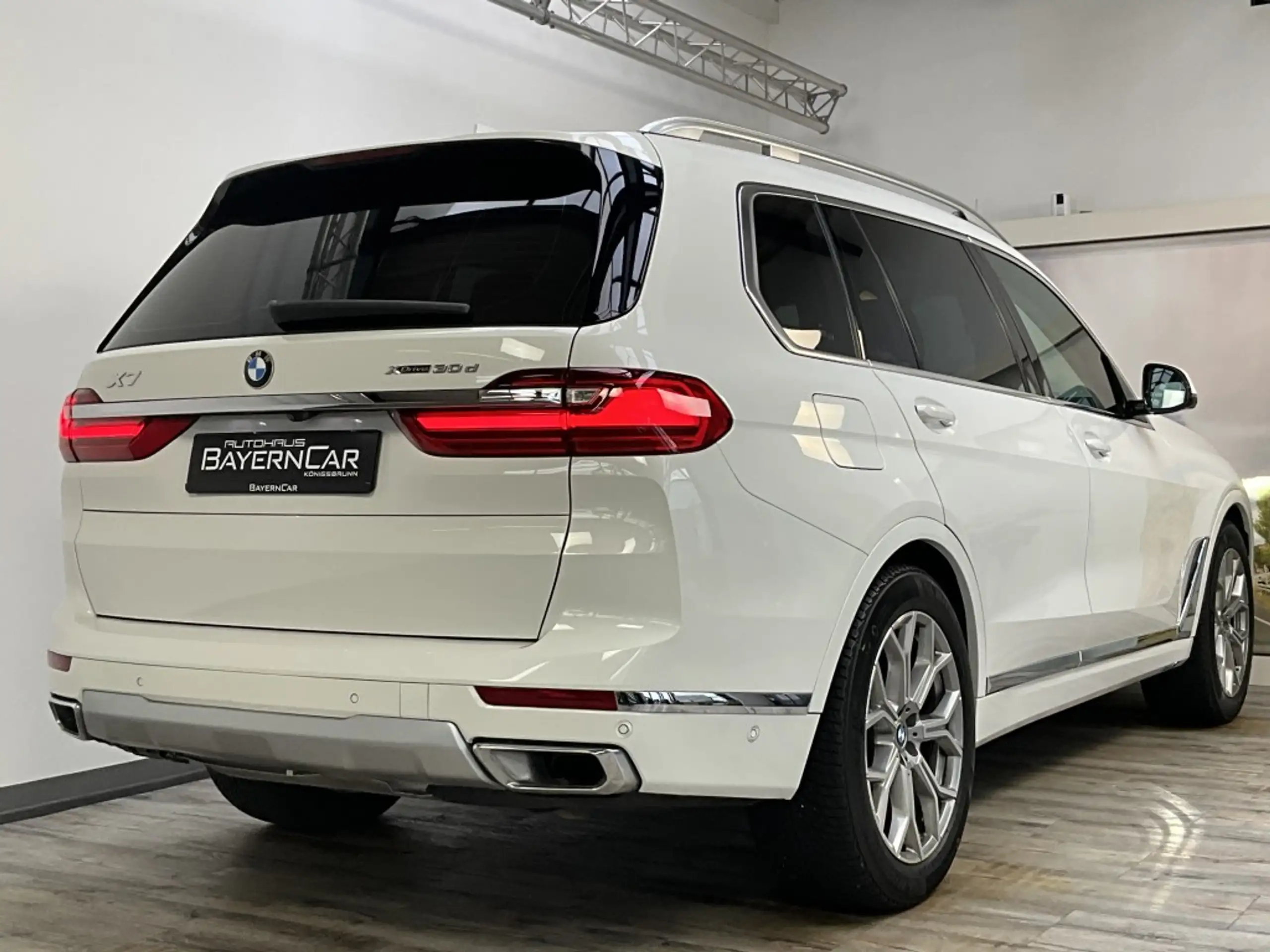 BMW - X7