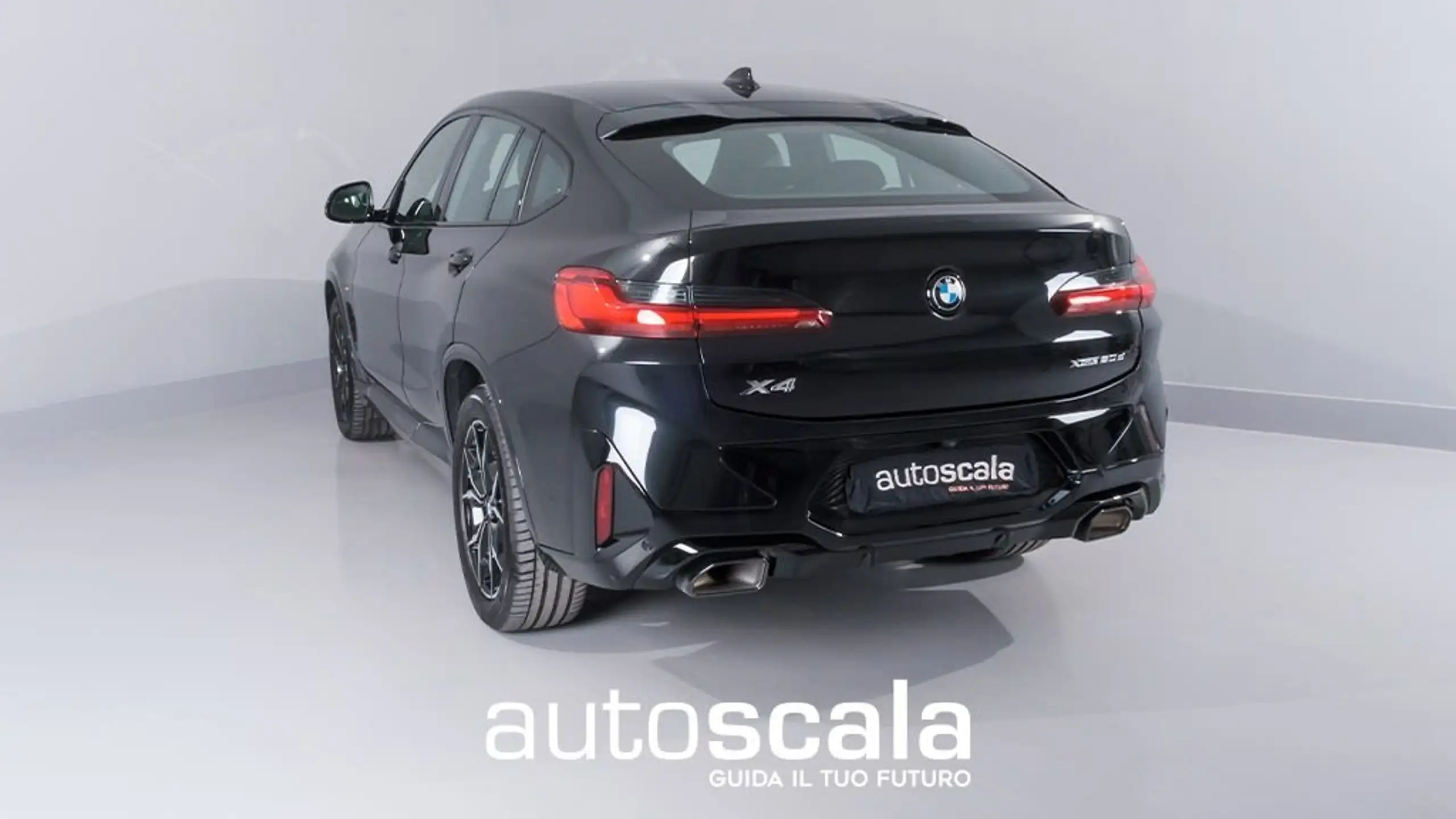 BMW - X4