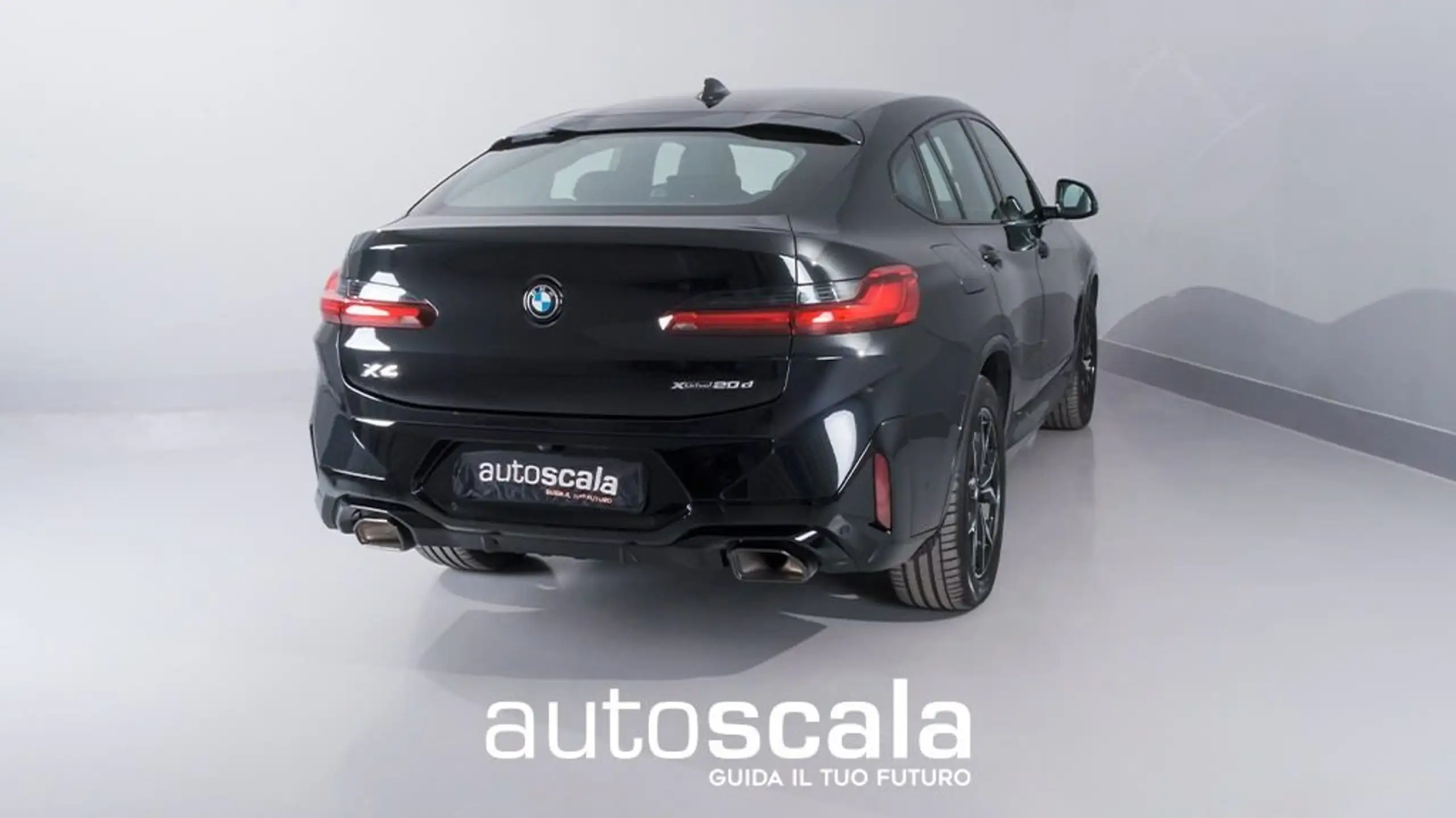 BMW - X4