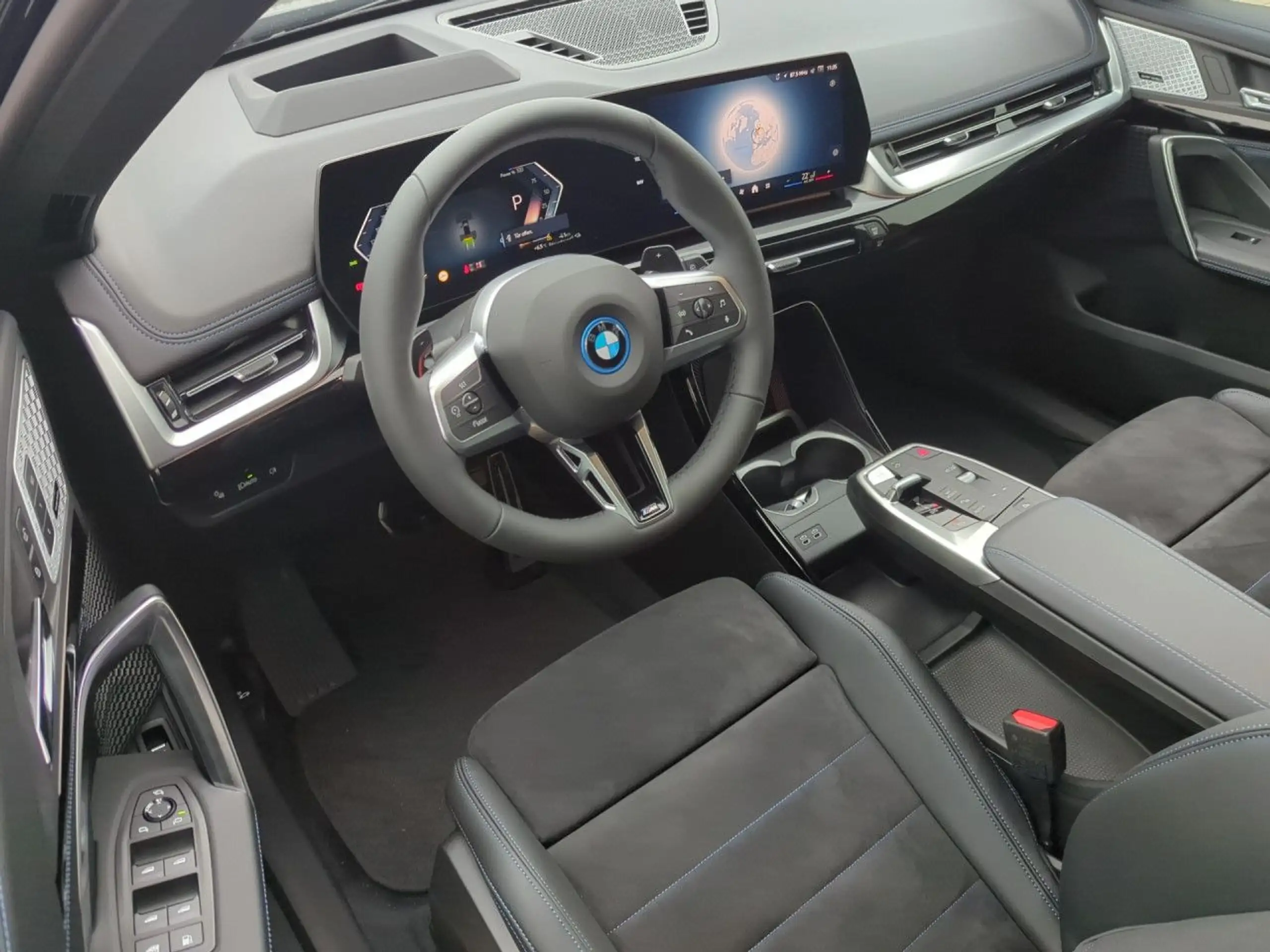 BMW - X1