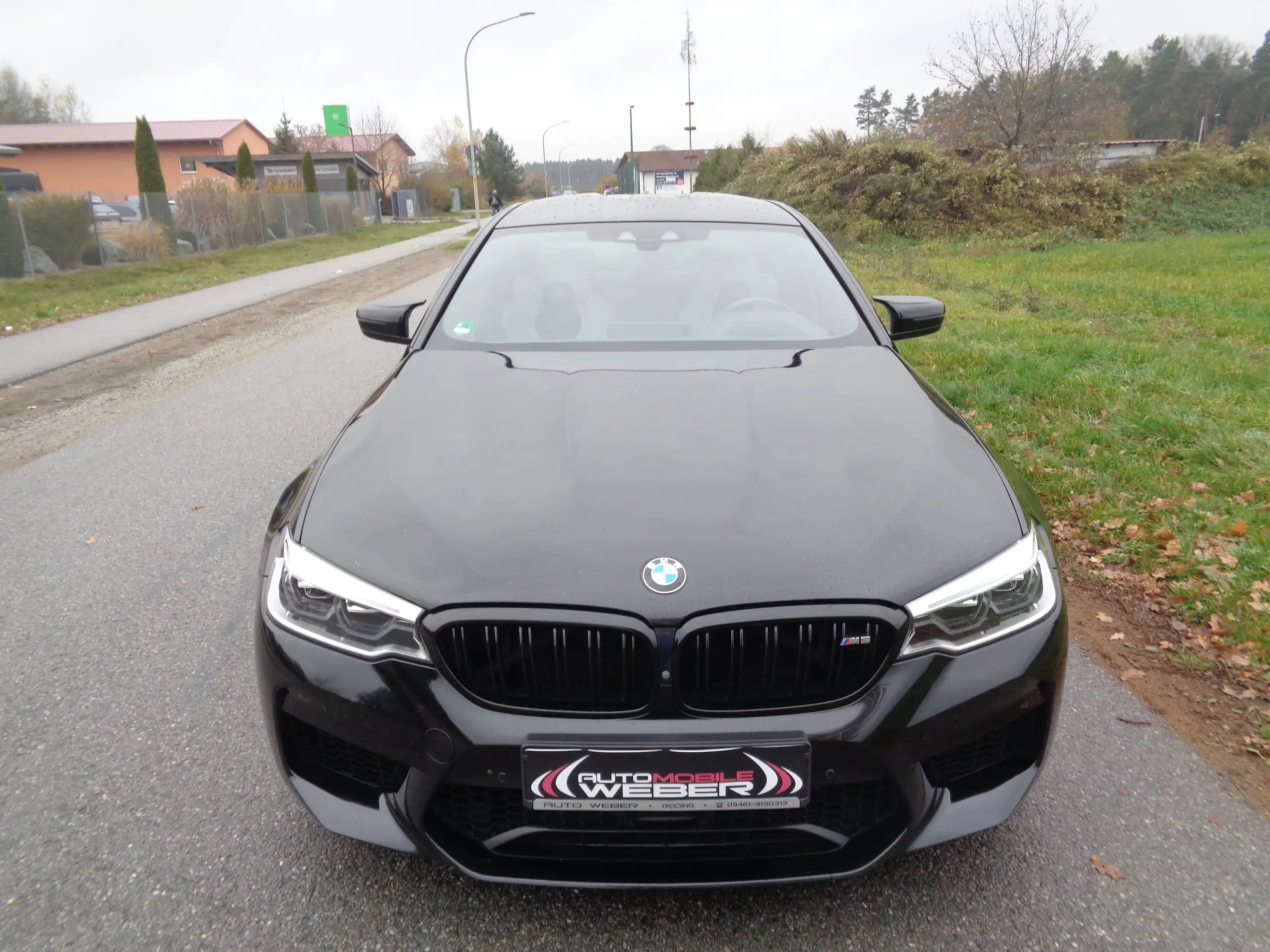 BMW - M5