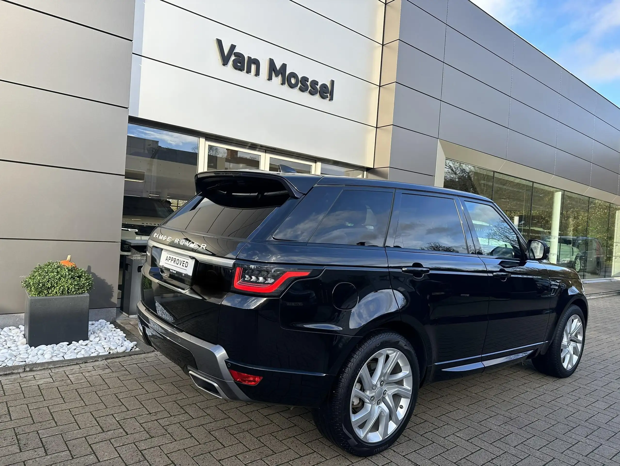 Land Rover - Range Rover Sport