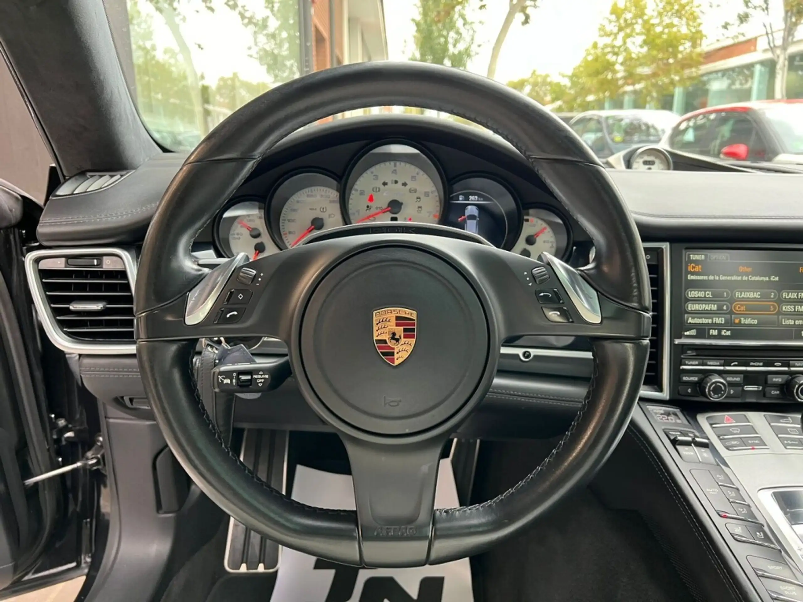 Porsche - Panamera