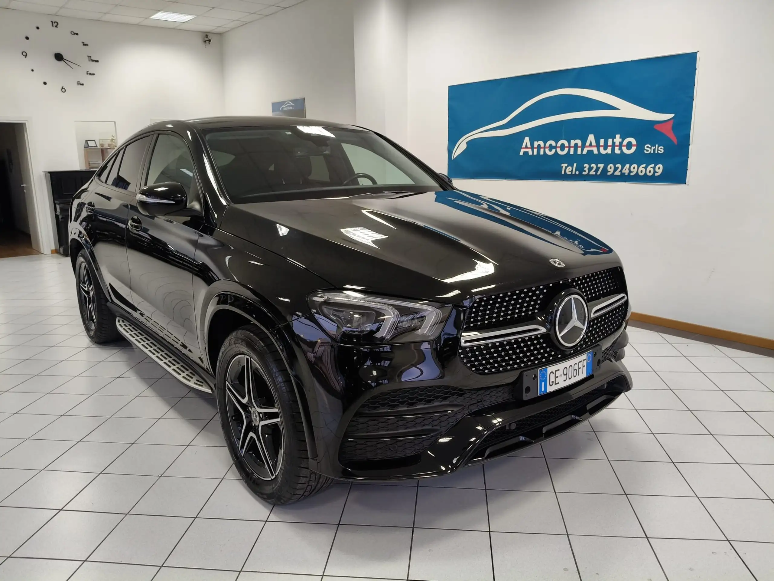 Mercedes-Benz - GLE 350