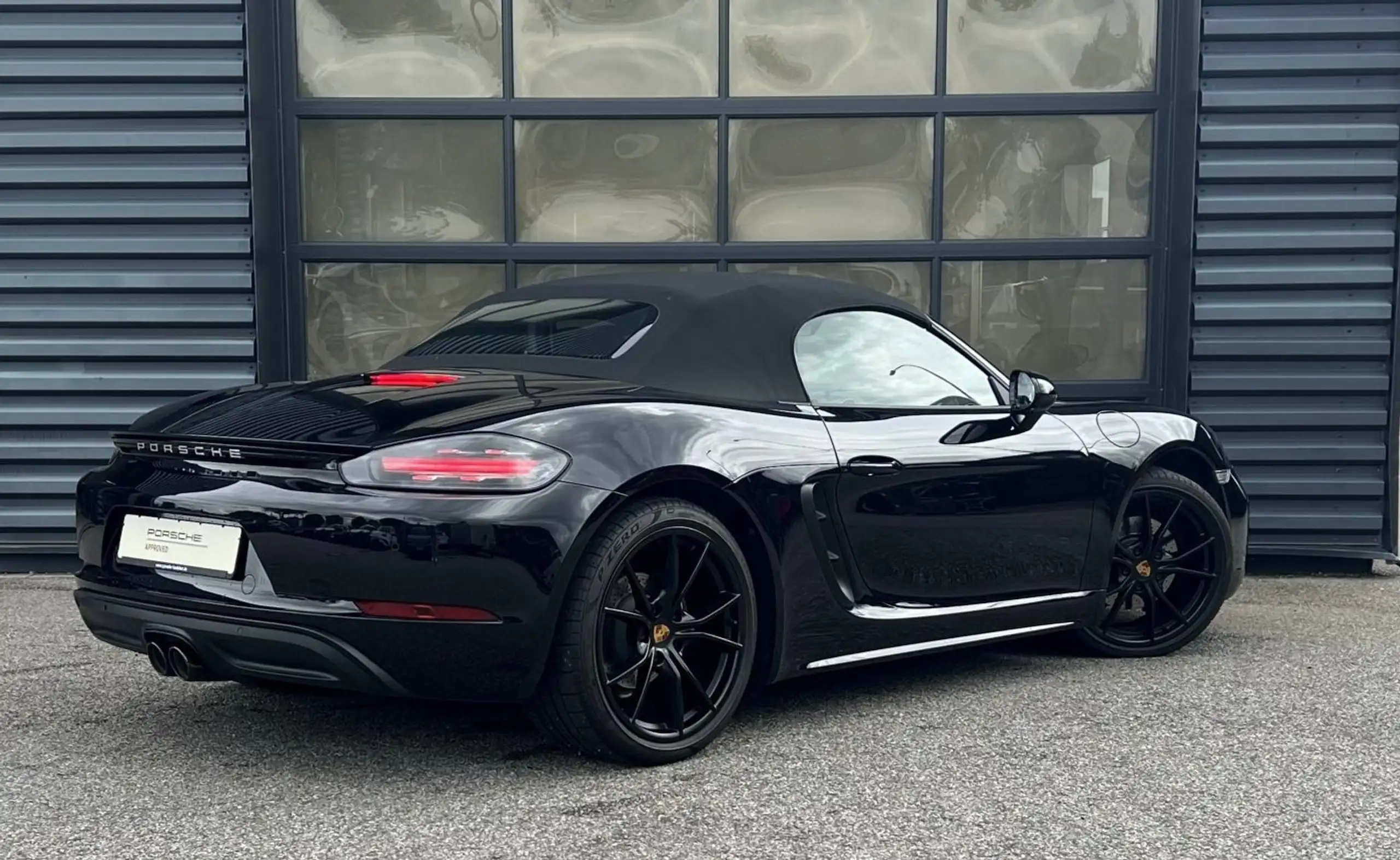 Porsche - Boxster