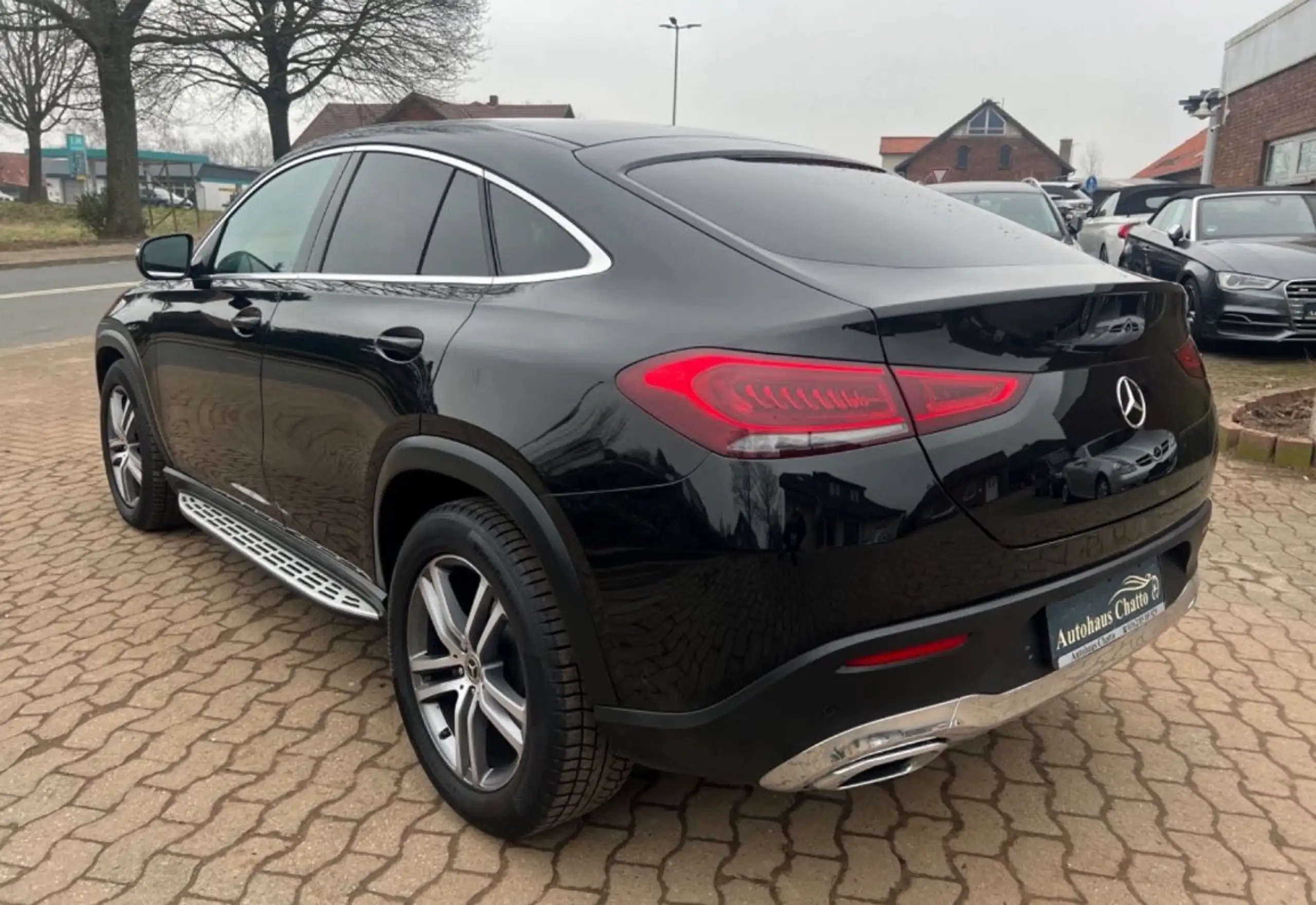 Mercedes-Benz - GLE 350