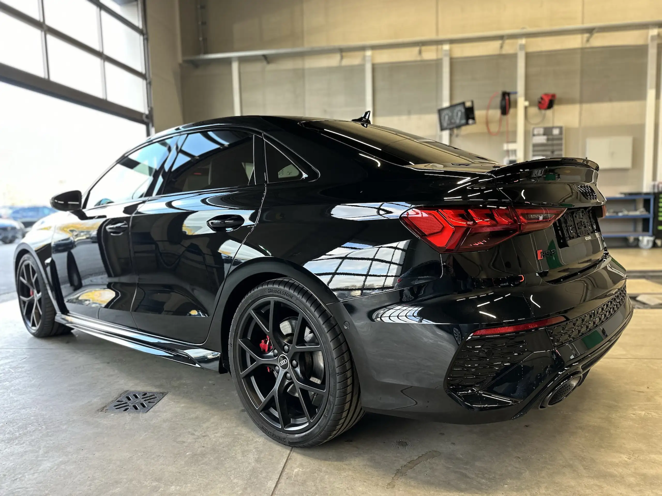 Audi - RS3