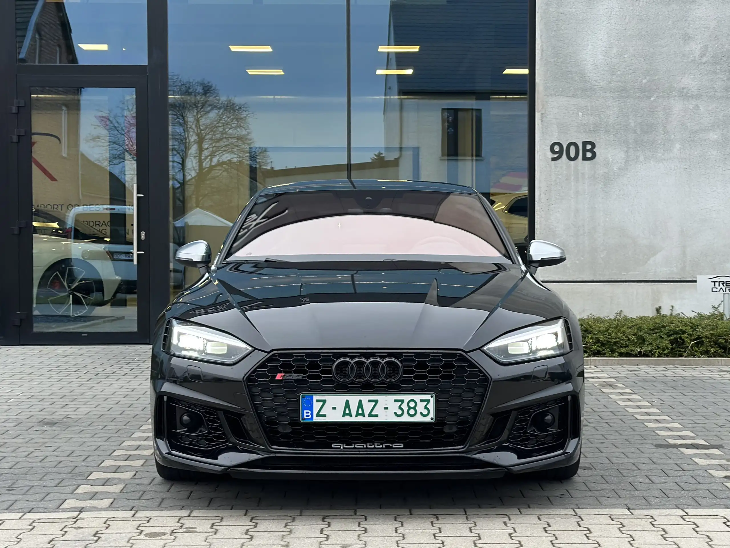 Audi - RS5