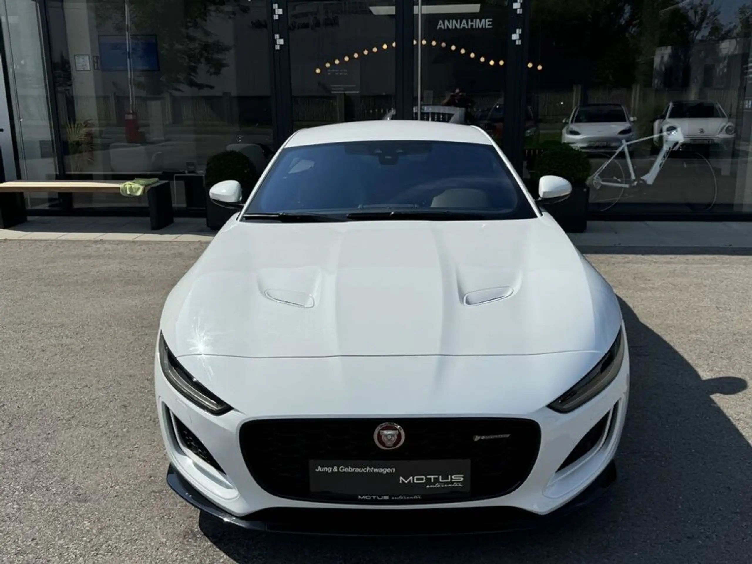 Jaguar - F-Type