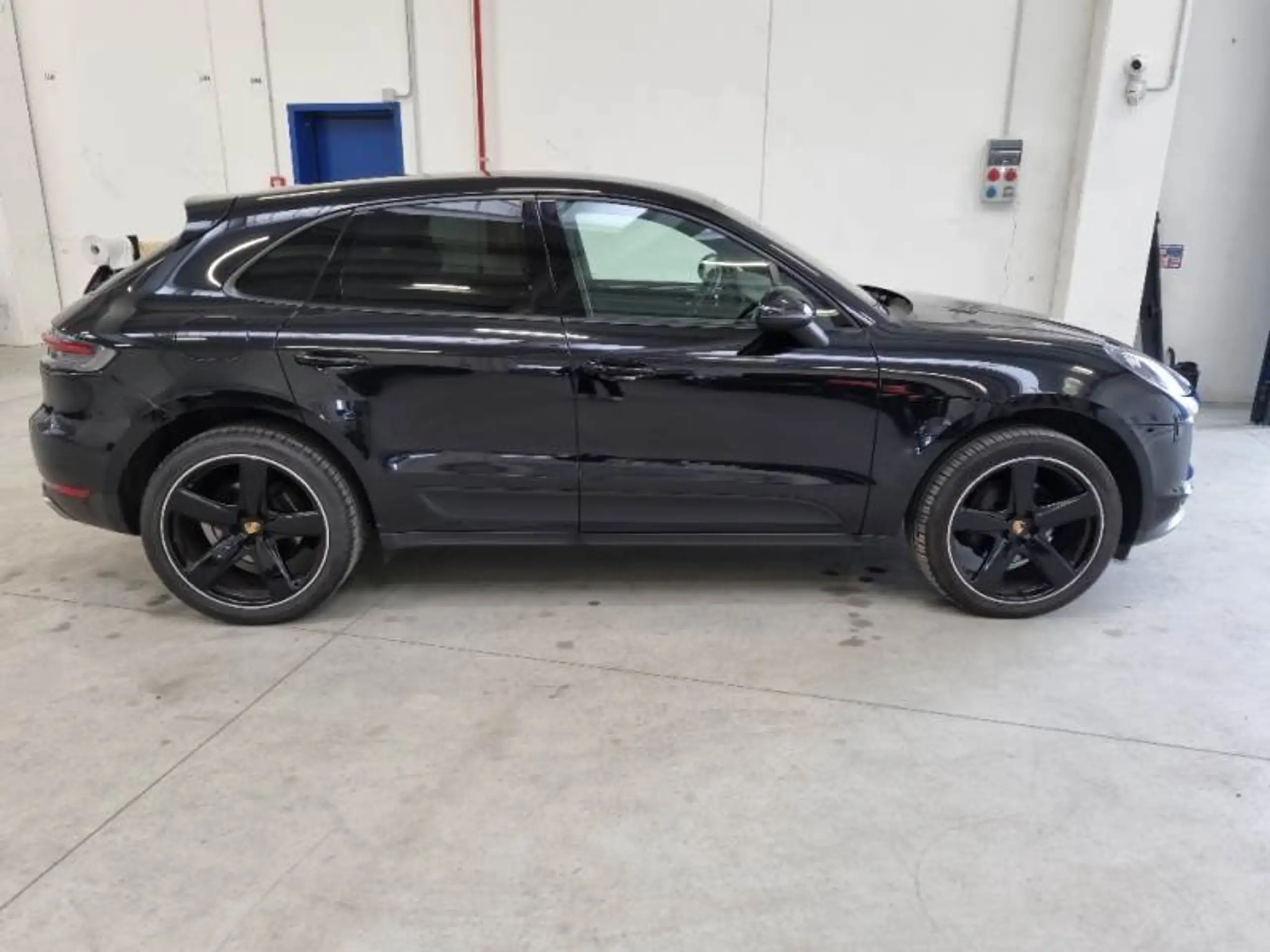 Porsche - Macan