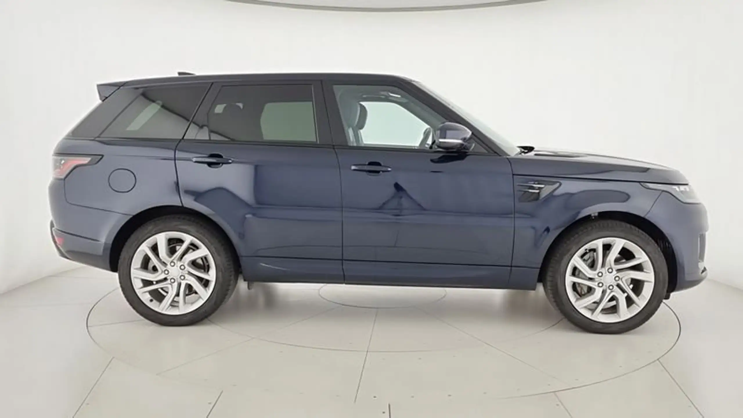 Land Rover - Range Rover Sport