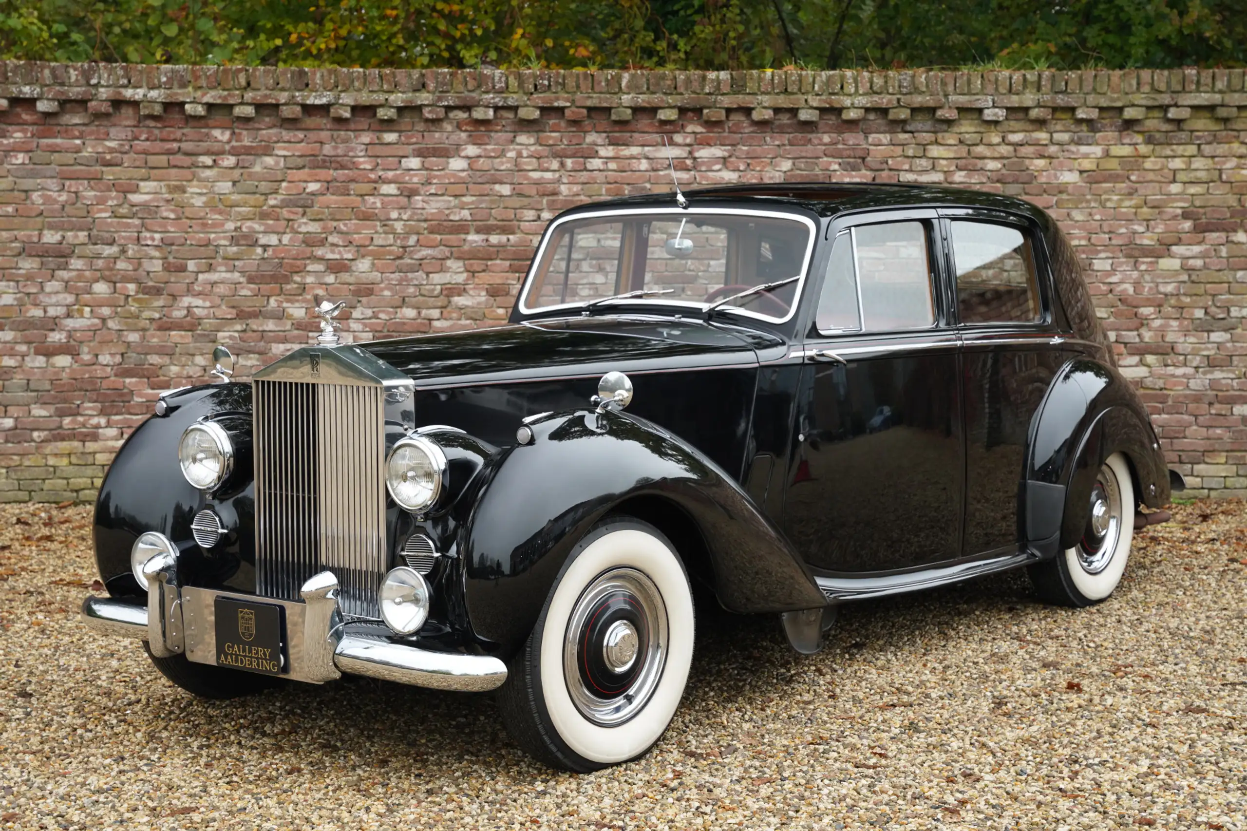 Rolls-Royce - Silver Dawn